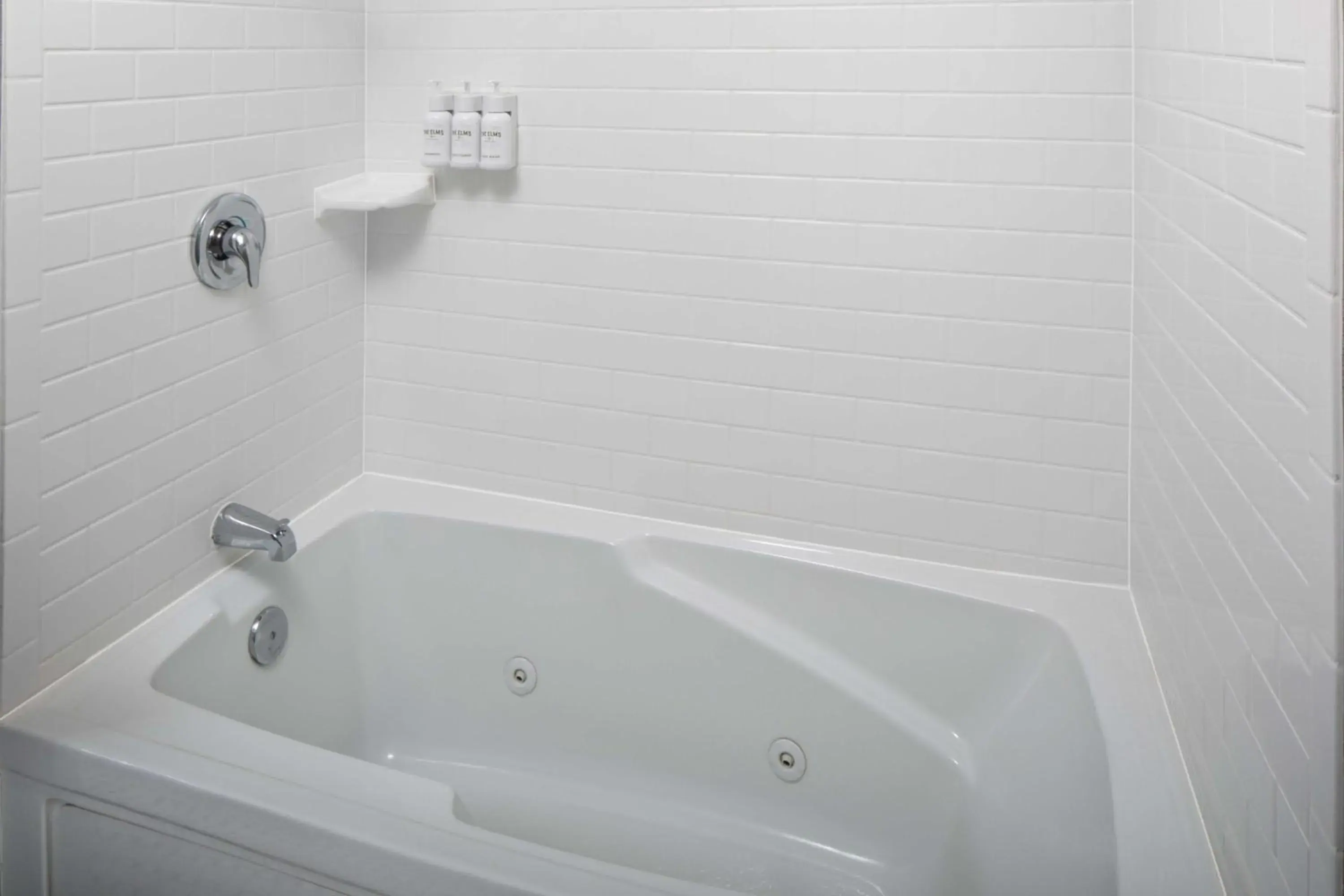 Deluxe King Room in The Elms Hotel & Spa, a Destination by Hyatt Hotel Deluxe King Room in The Elms Hotel & Spa, a Destination by Hyatt Hotel