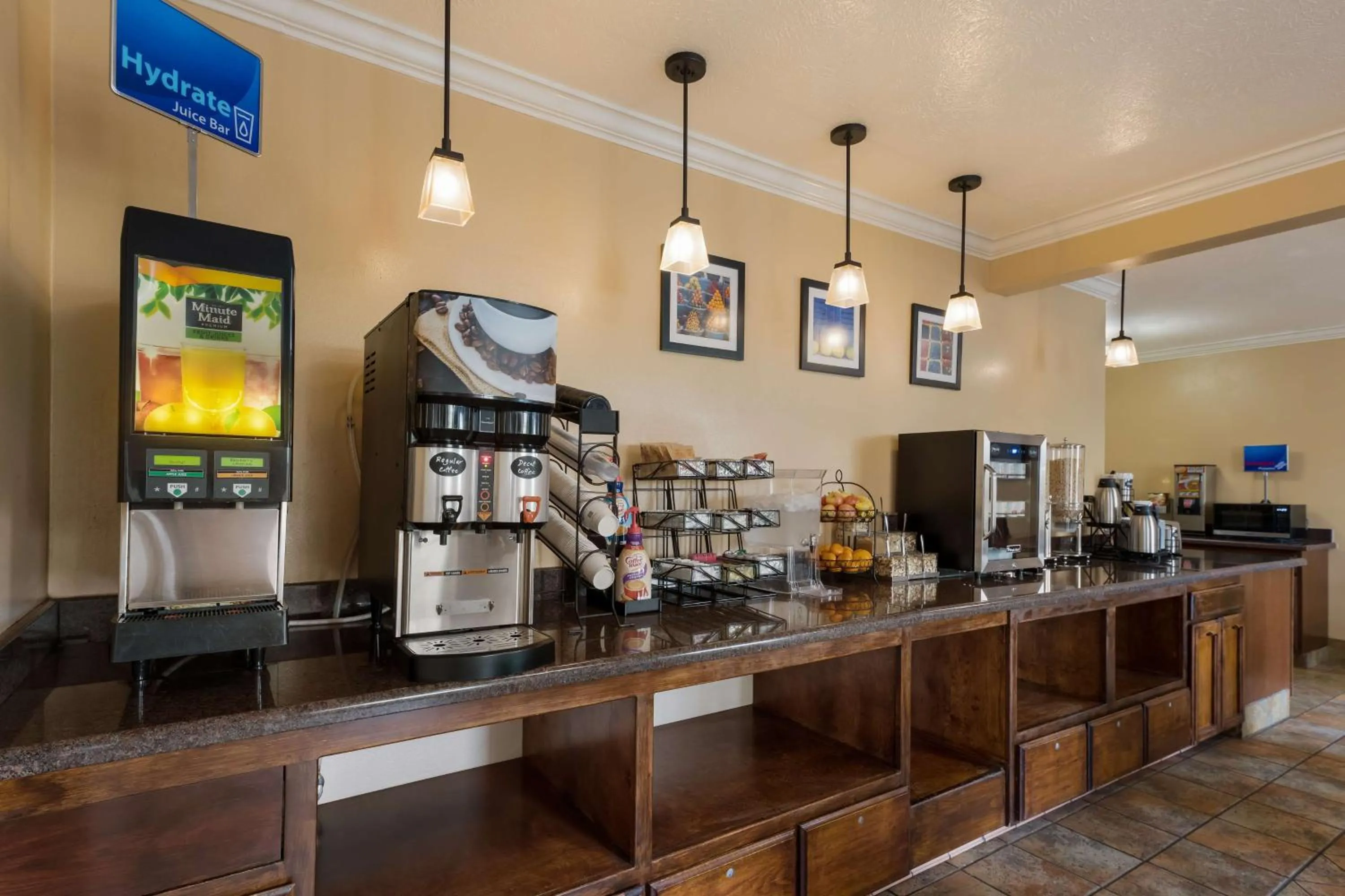 Breakfast in Best Western Salinas Valley Inn & Suites