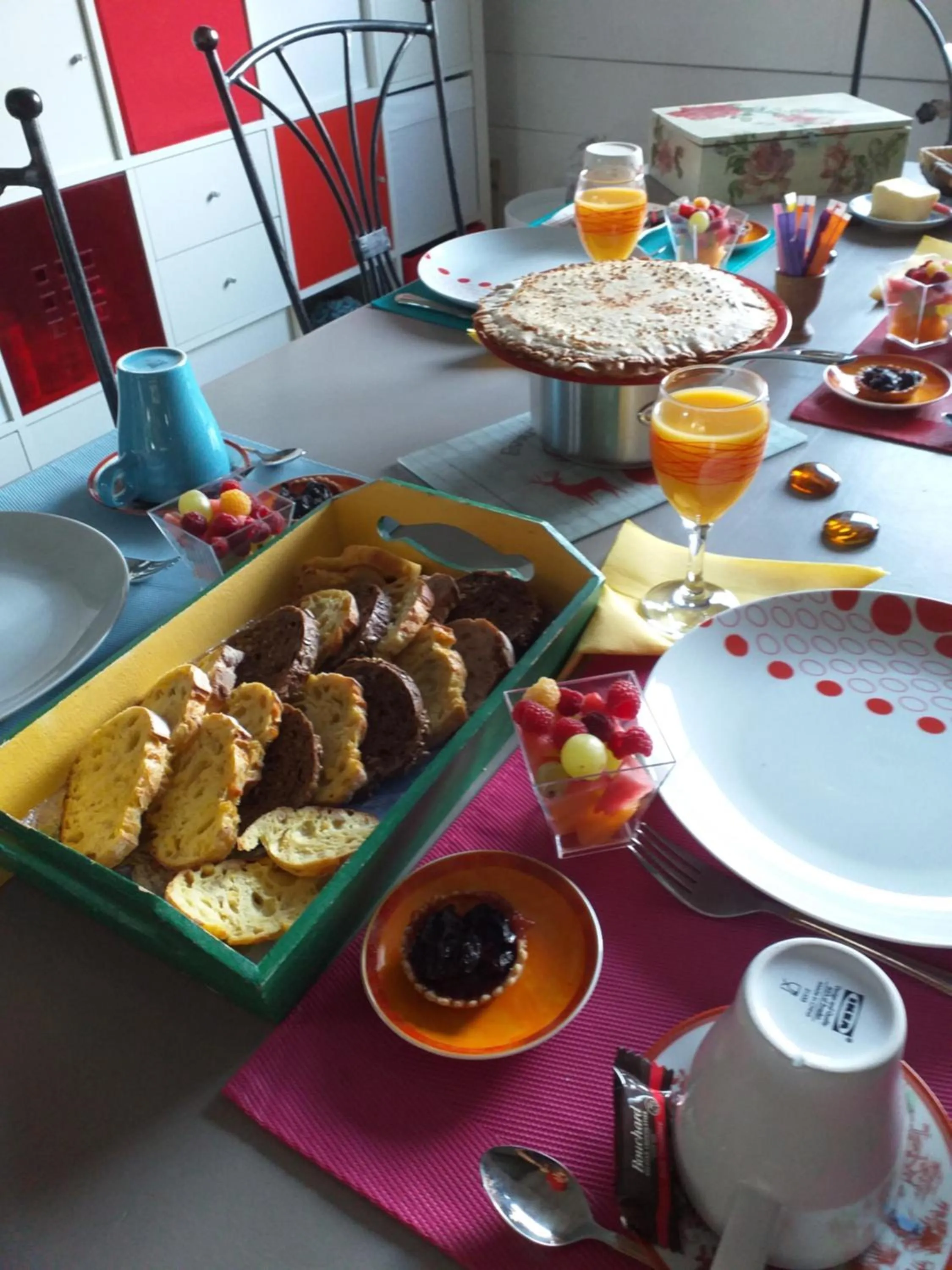 Continental breakfast in Les chambres de Marie'O