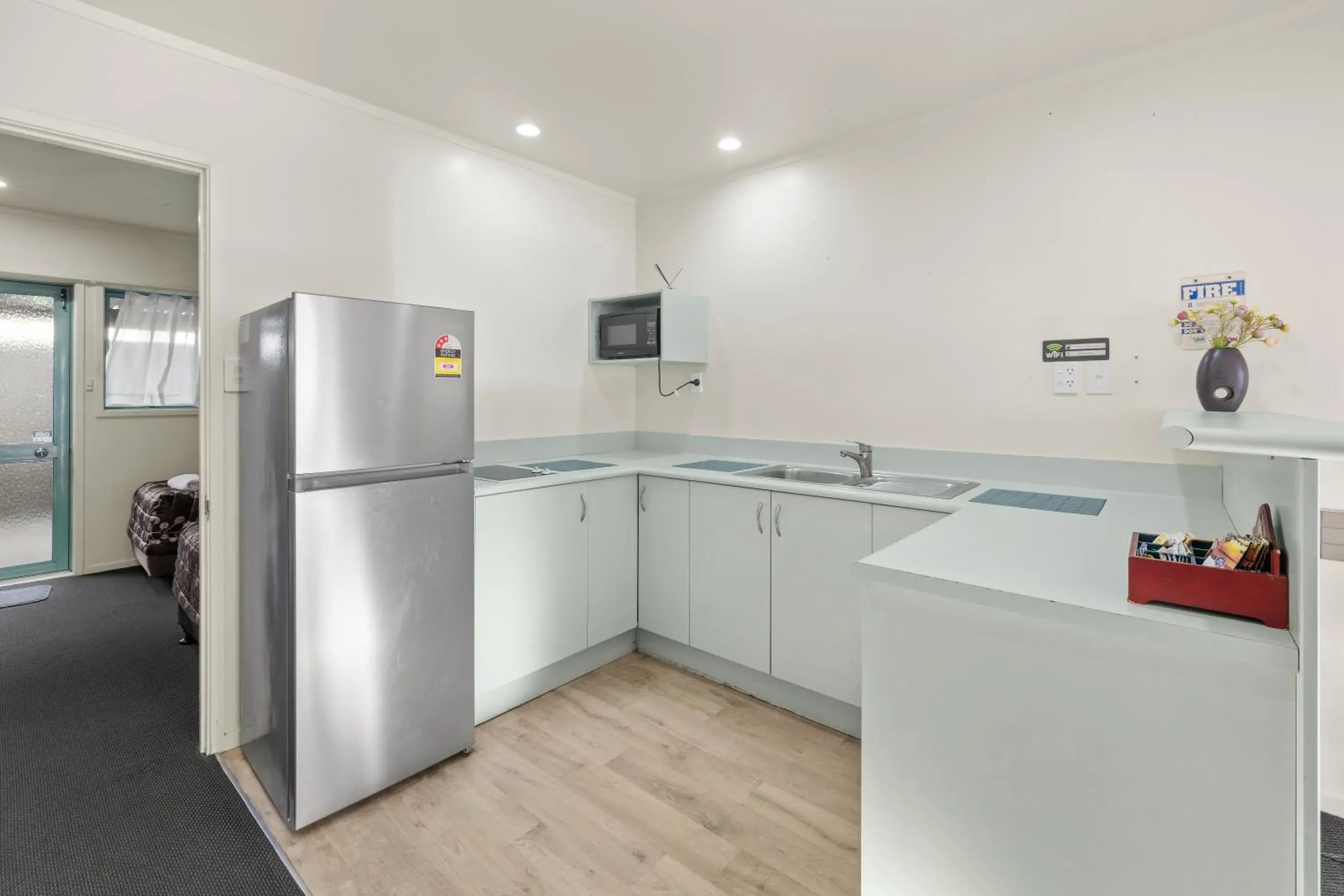 Two-Bedroom Apartment with Hot Tub in Birchwood Spa Motel Two-Bedroom Apartment with Hot Tub in Birchwood Spa Motel