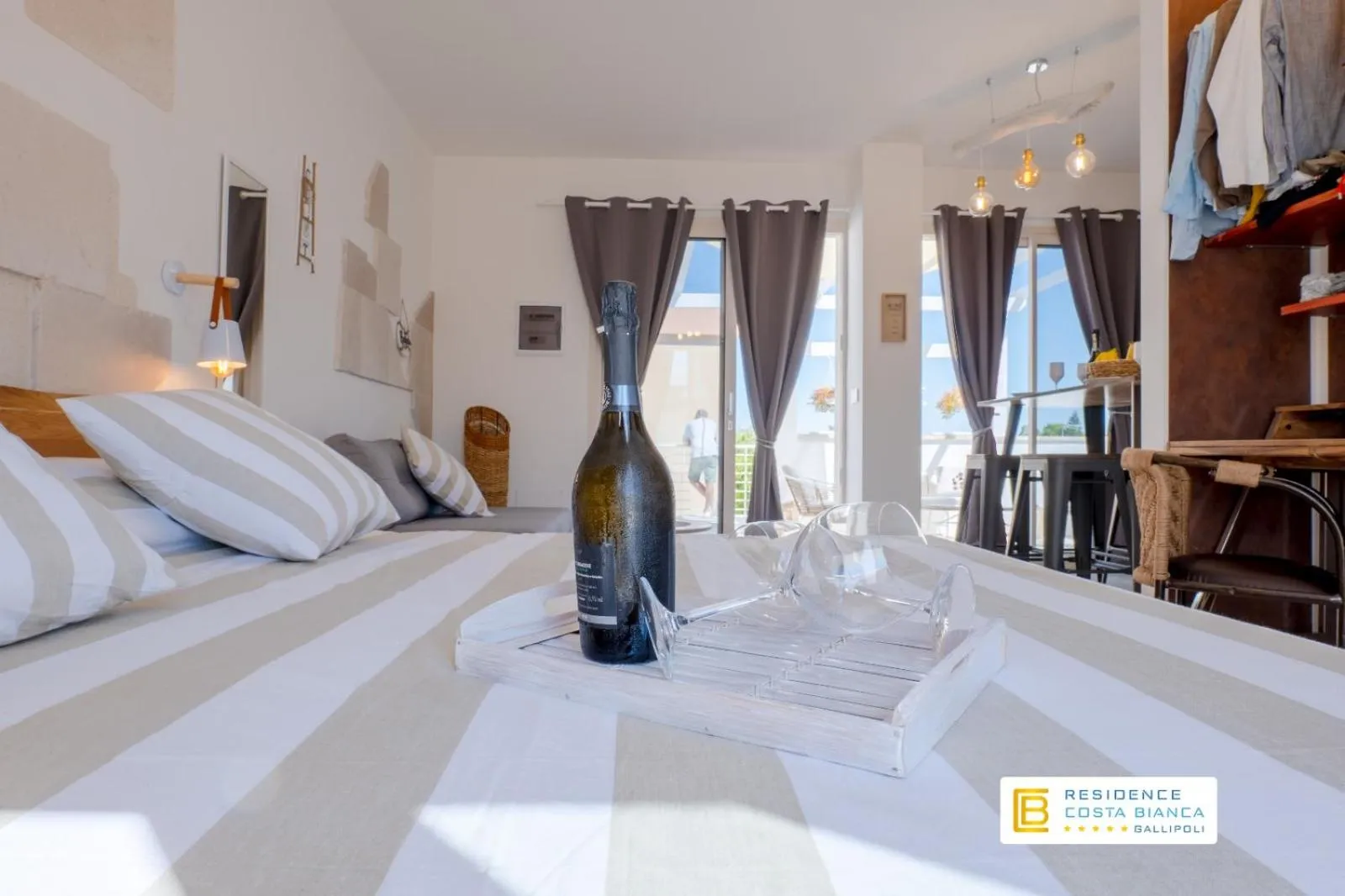 Bed in Residence Costa Bianca