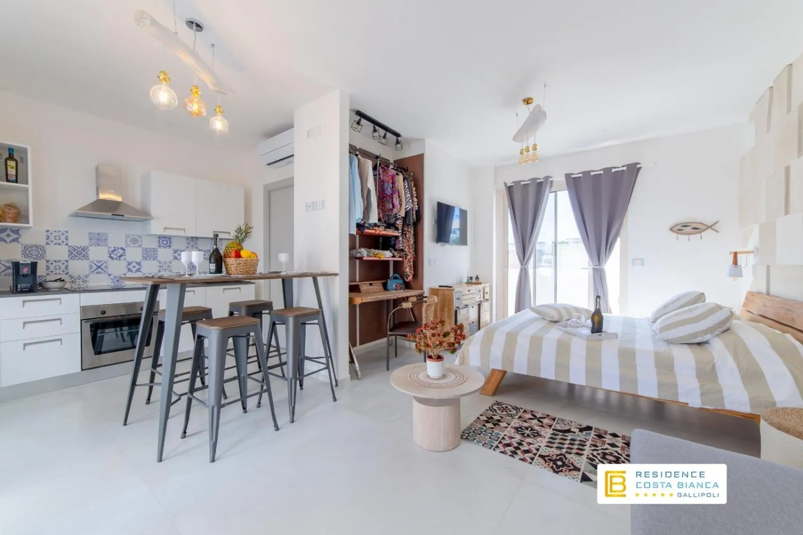 Bed in Residence Costa Bianca