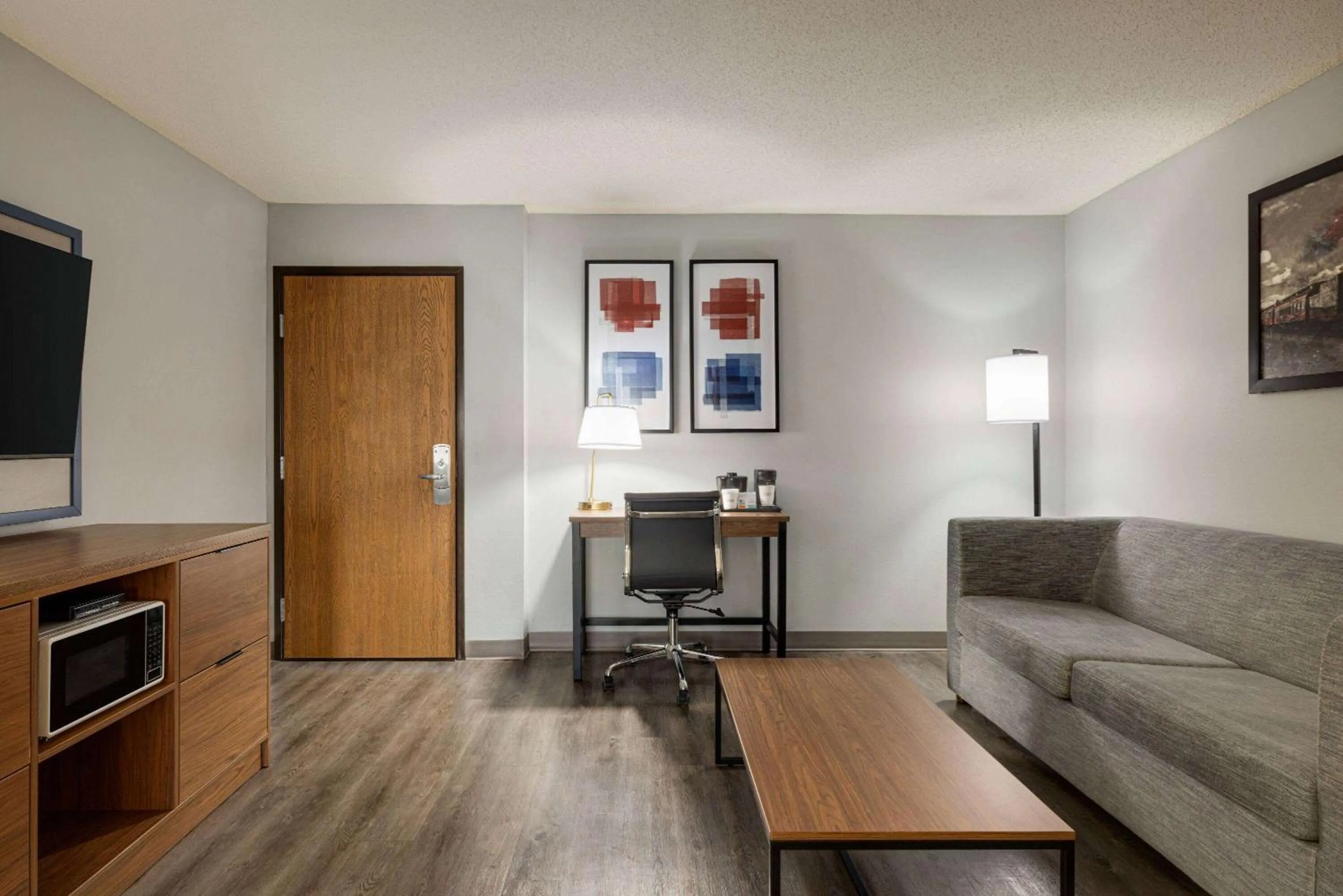 Photo of the whole room in AmericInn by Wyndham Lincoln South