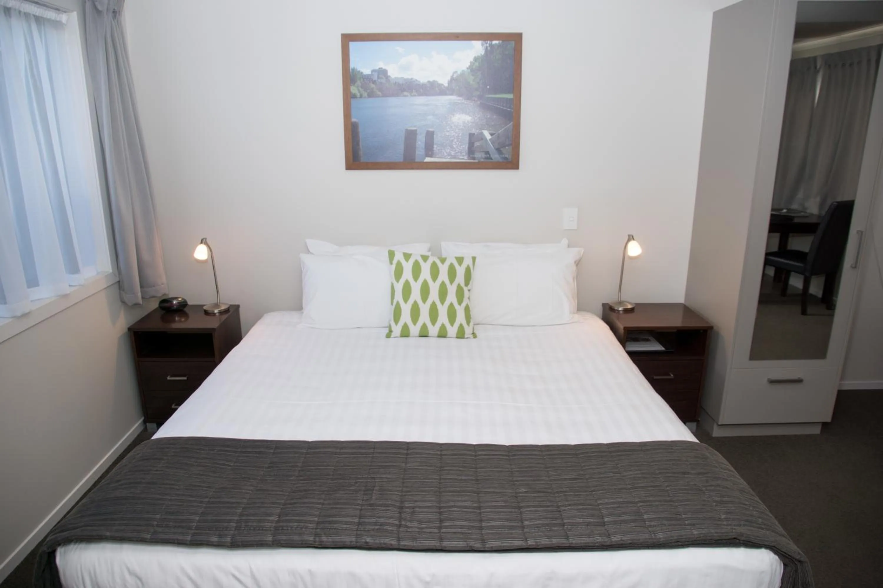 Bed in Arena Court Motel