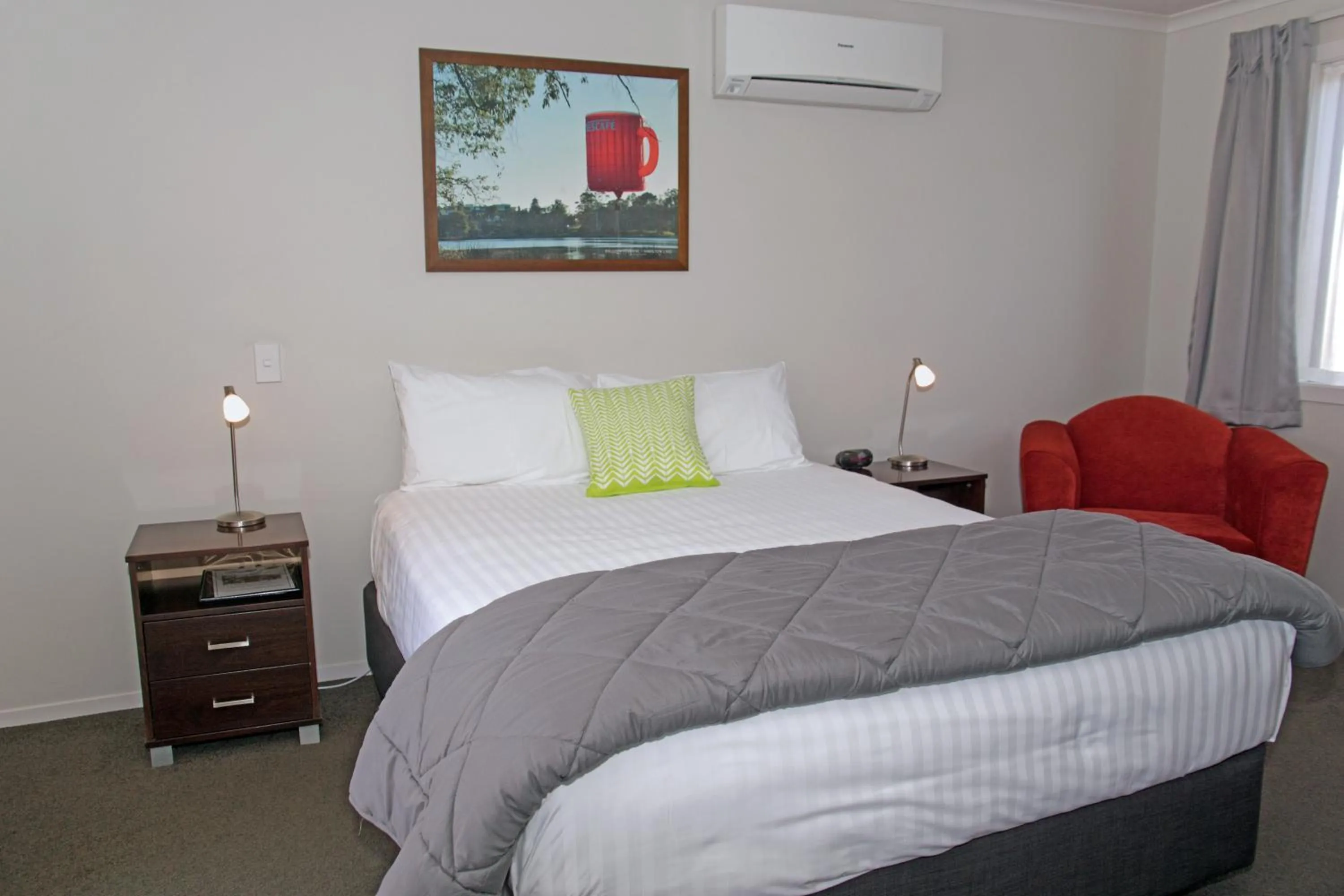 Other, Bed in Arena Court Motel