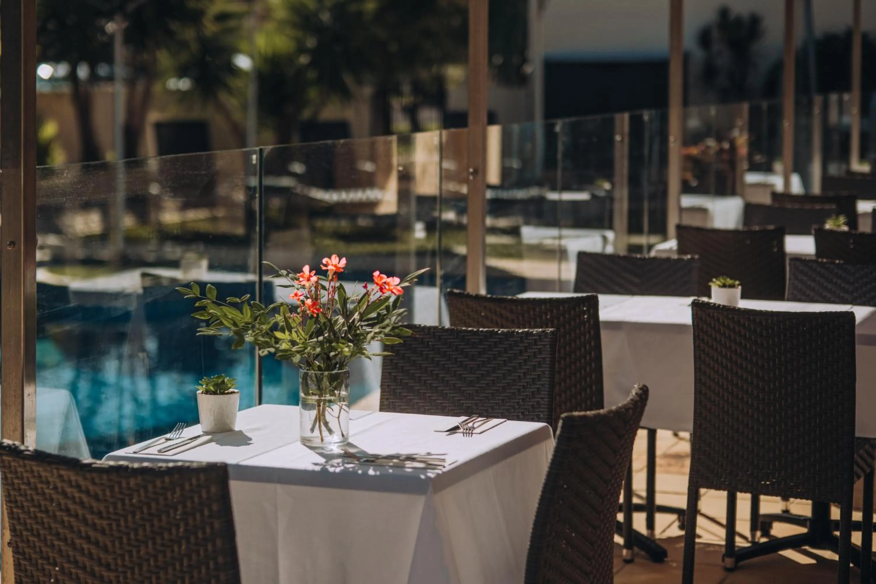 Restaurant/places to eat in Best Western Chaffey Motor Inn