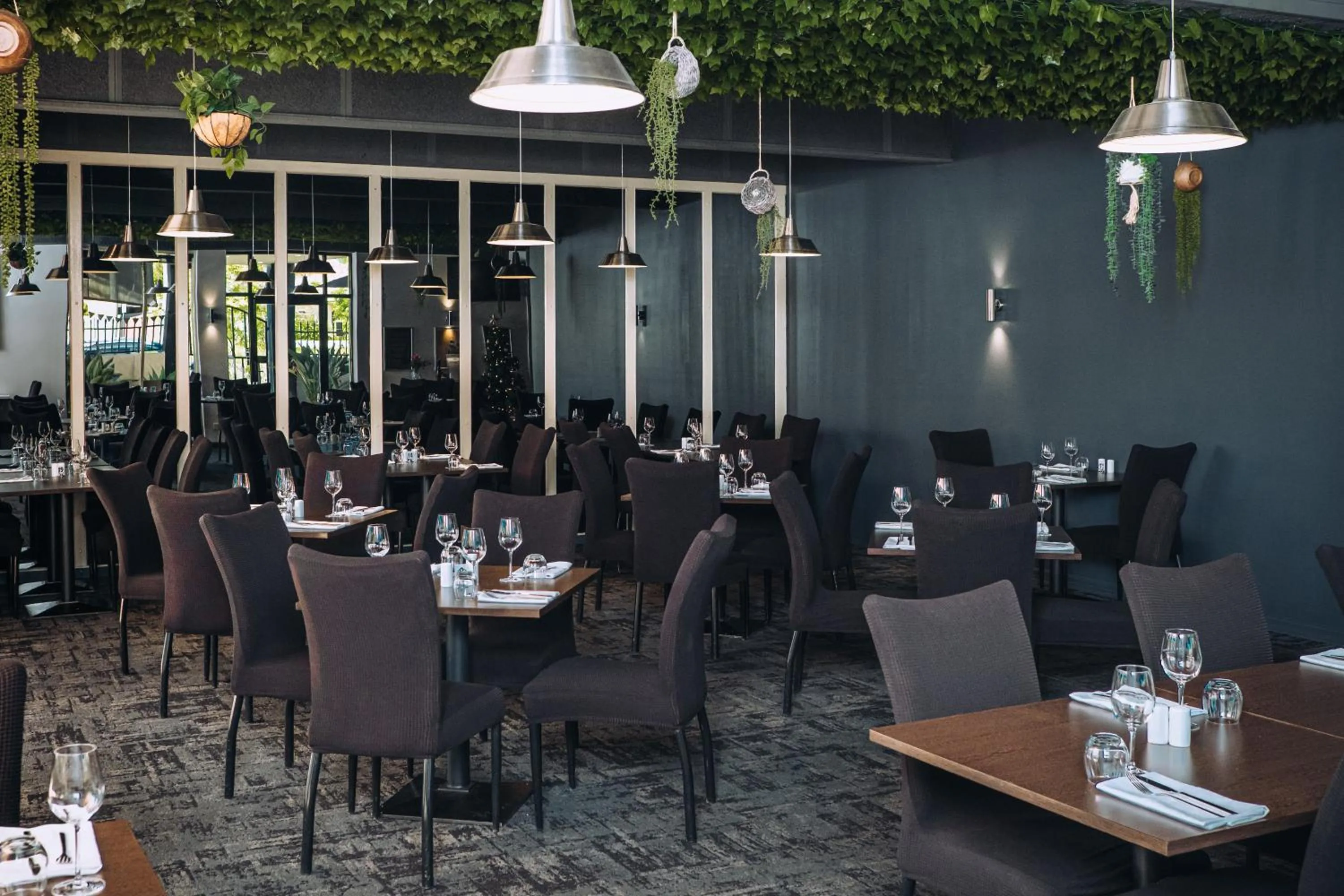 Restaurant/places to eat in Best Western Chaffey Motor Inn