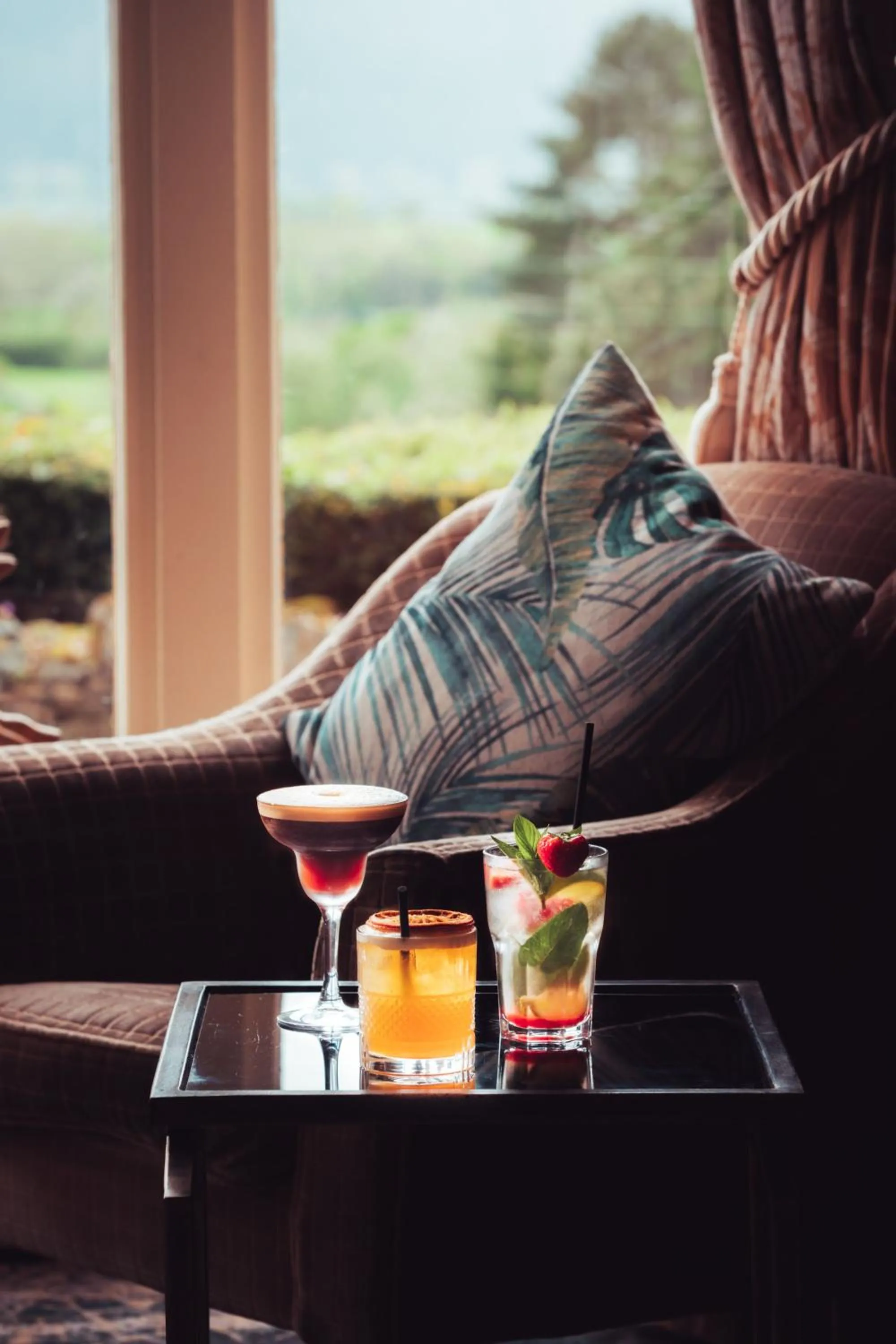 Drinks in Ravenstone Manor