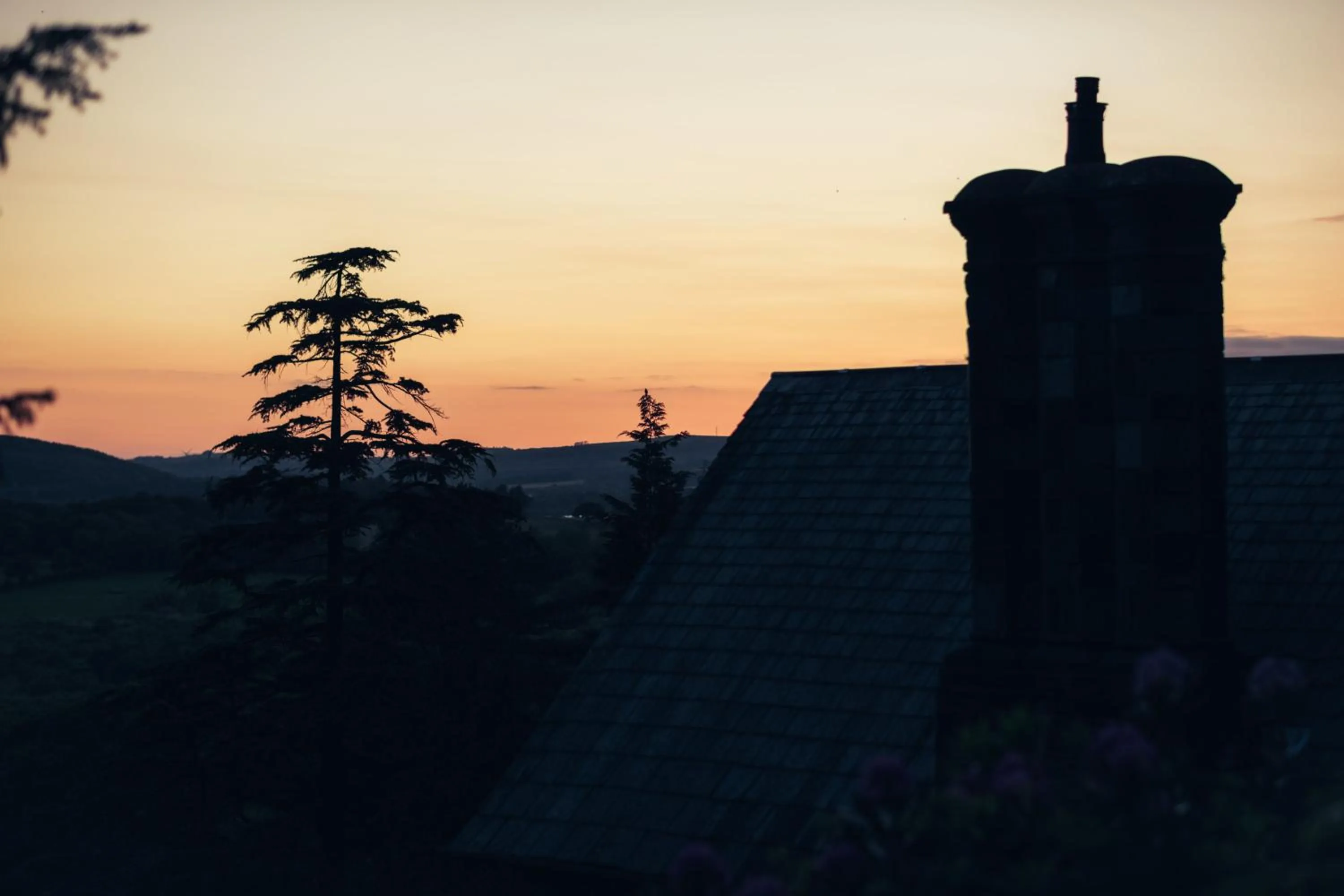 Property building in Ravenstone Manor