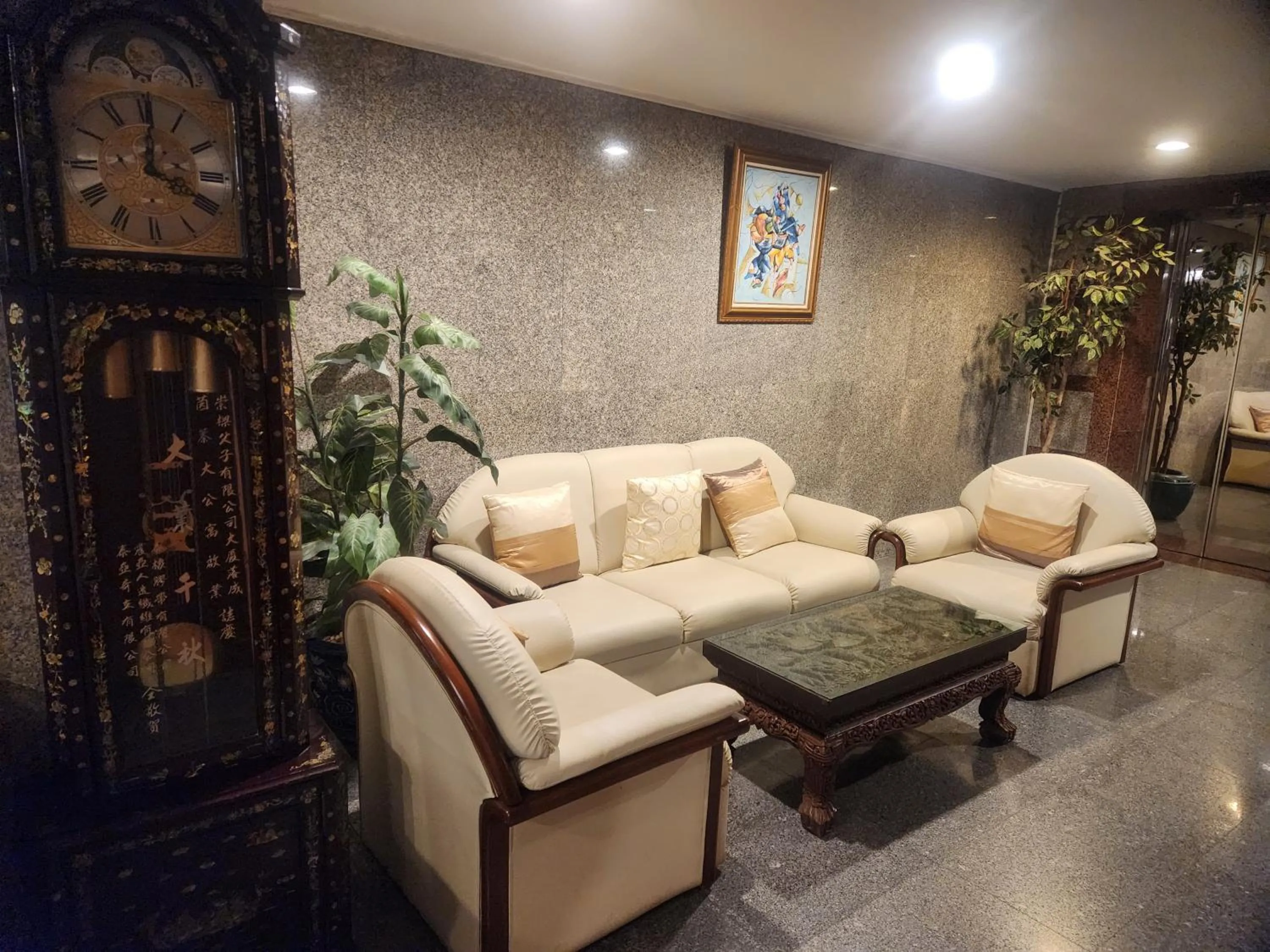 Property building in Interchange Tower Serviced Apartment - SHA Extra Plus