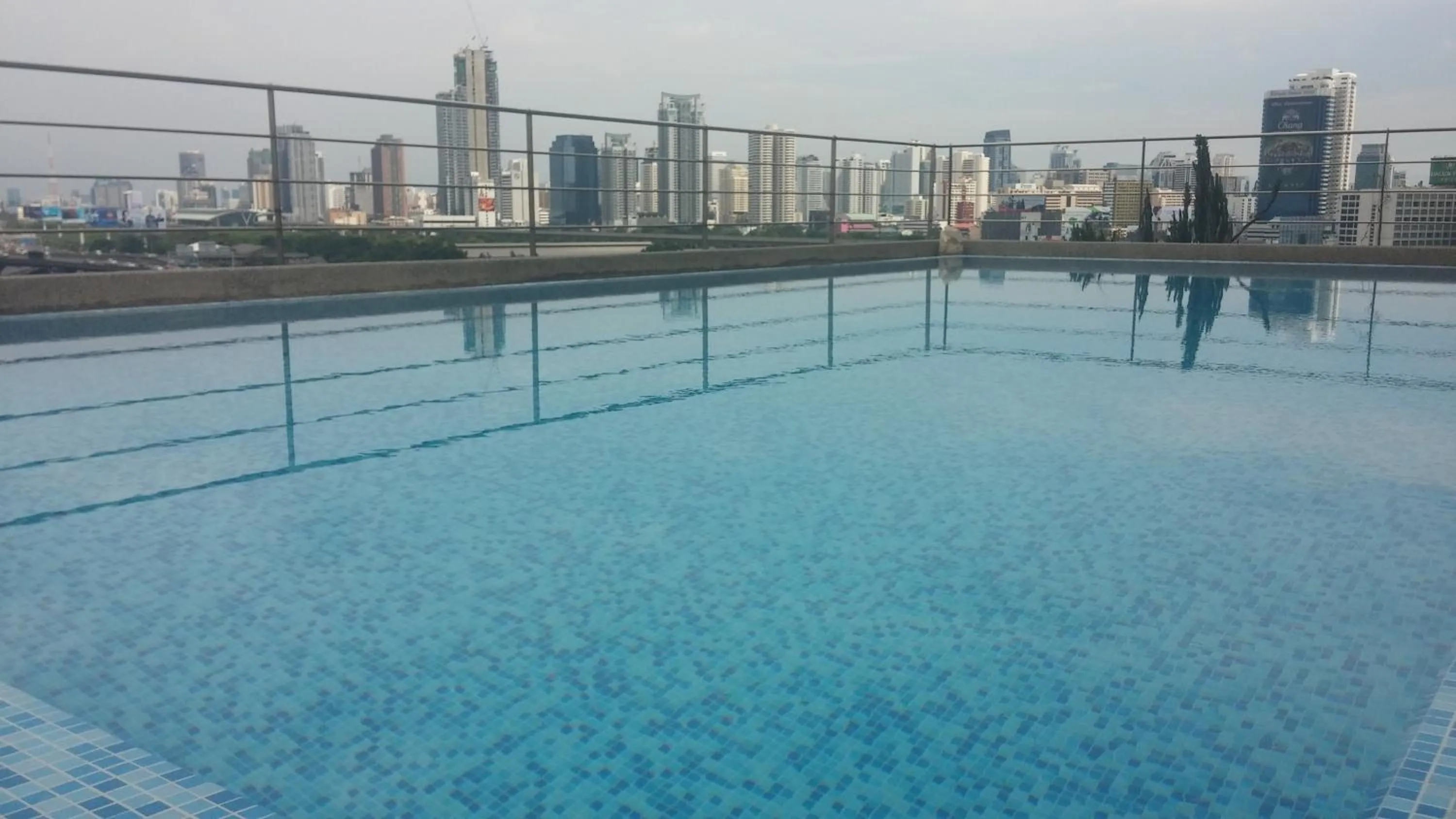 Swimming pool in Interchange Tower Serviced Apartment - SHA Extra Plus