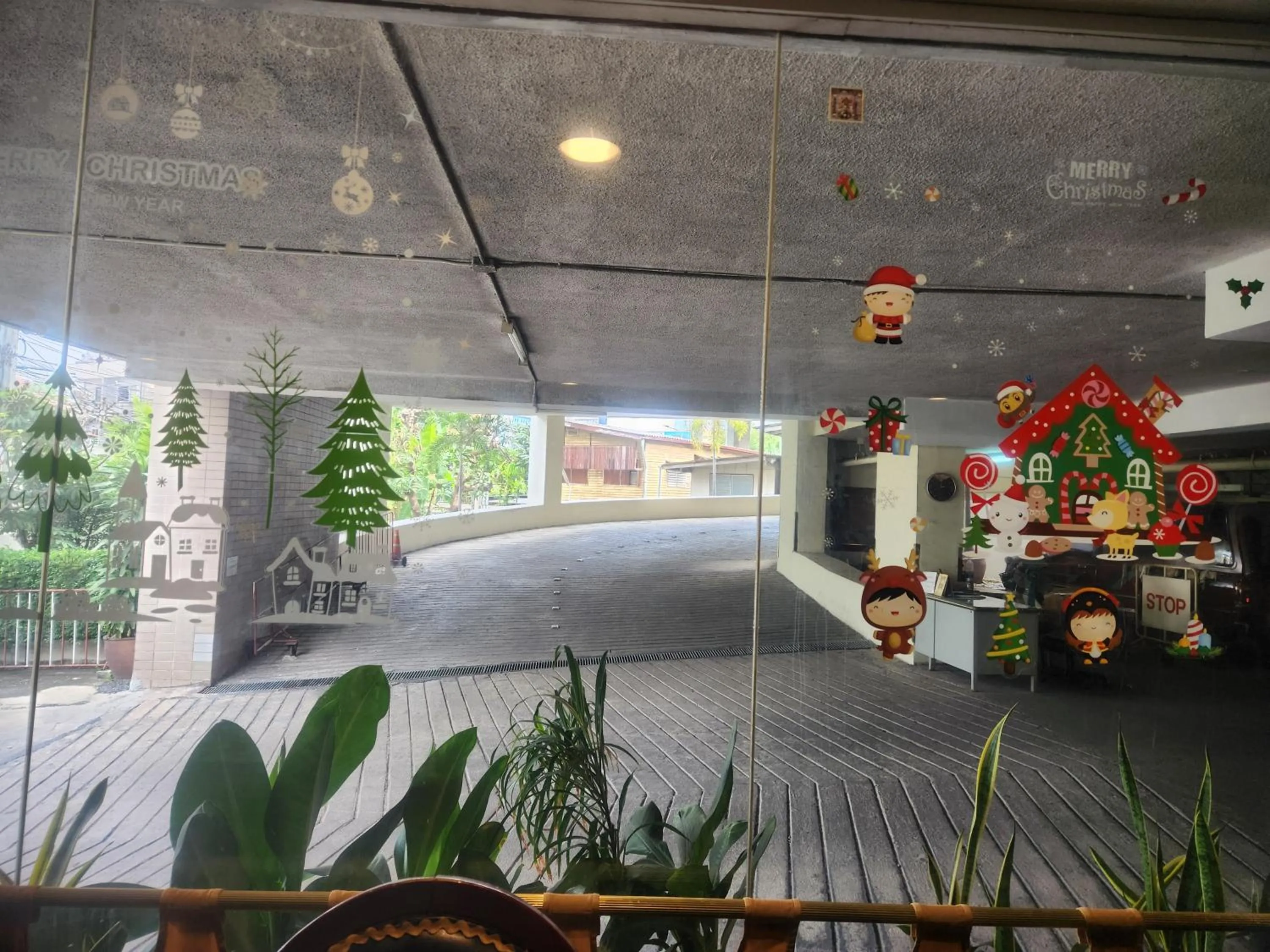 Property building in Interchange Tower Serviced Apartment - SHA Extra Plus