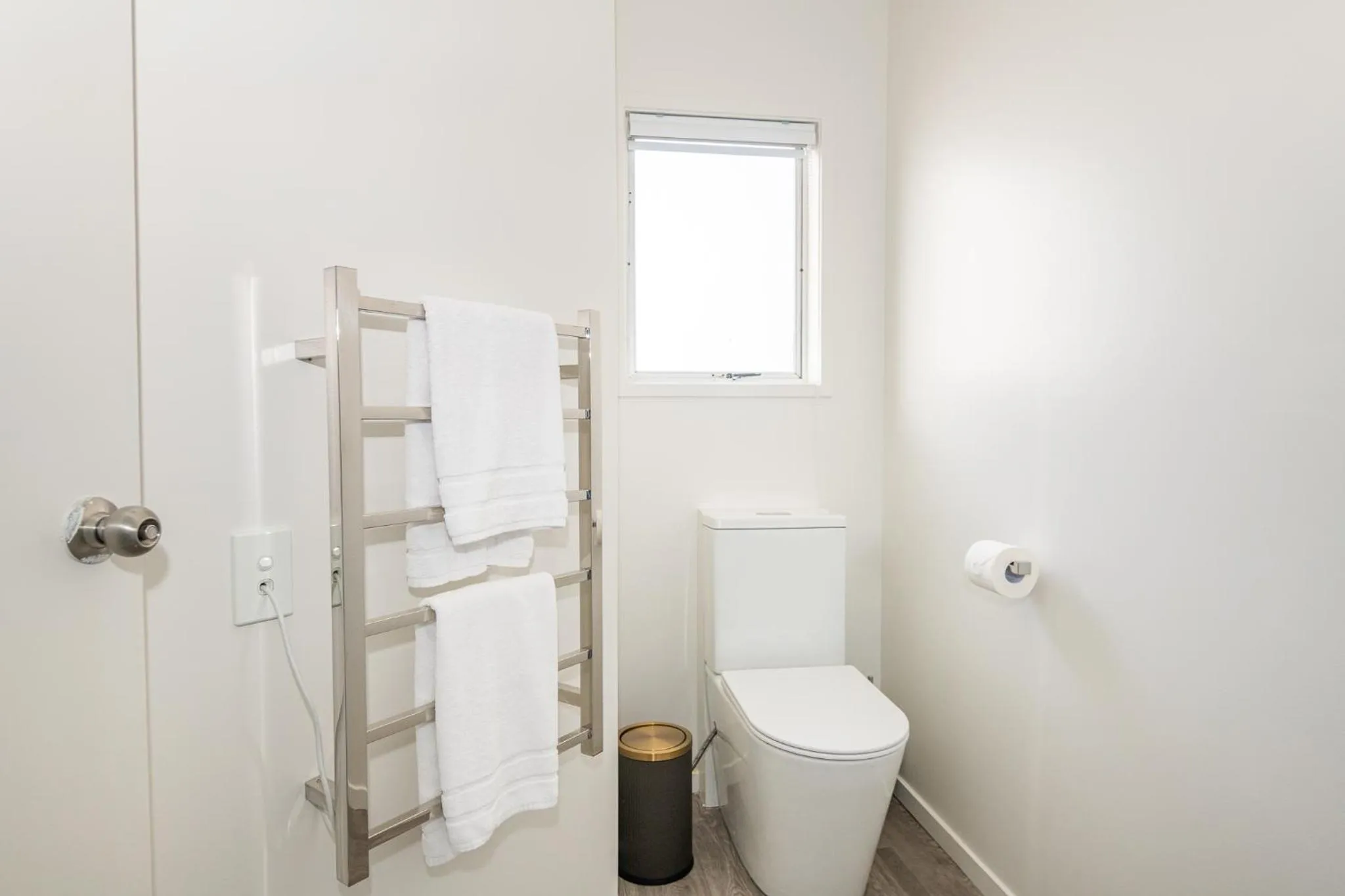 Aurora City Suites Motel