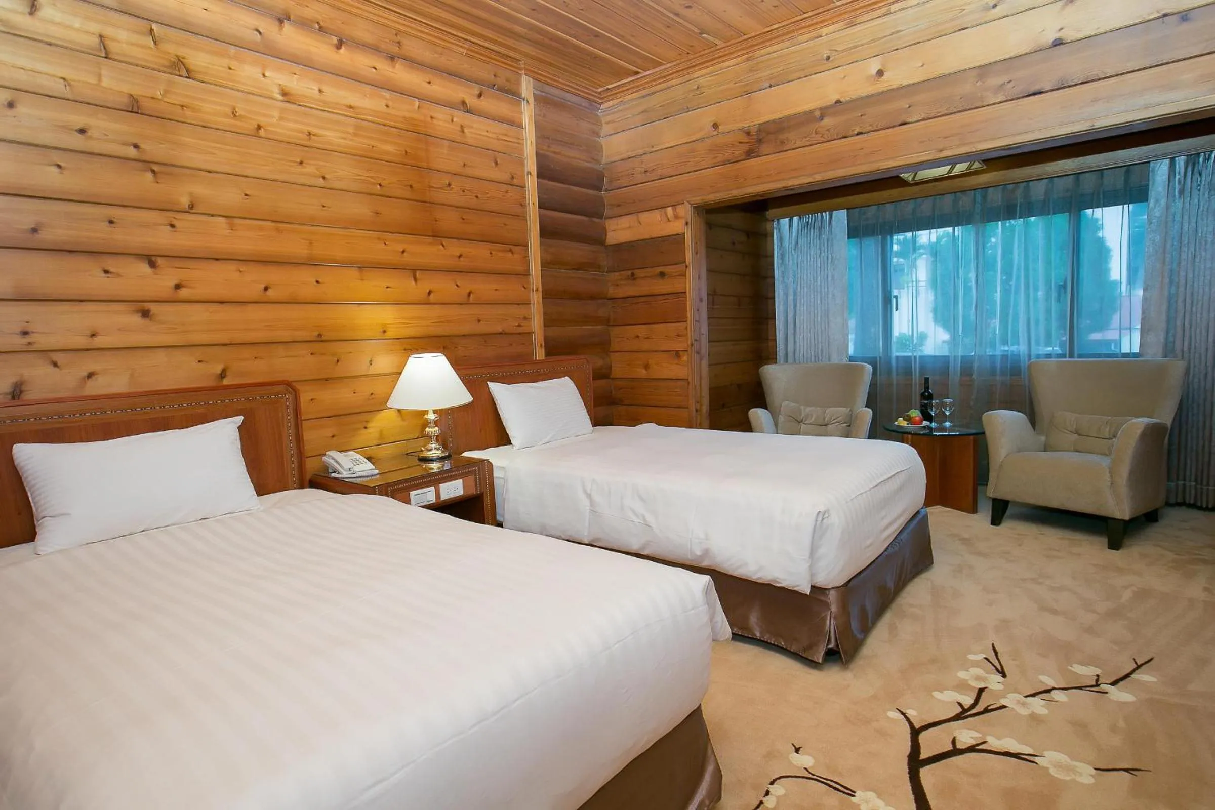 Bed in The Richforest Hotel- Sun Moon Lake