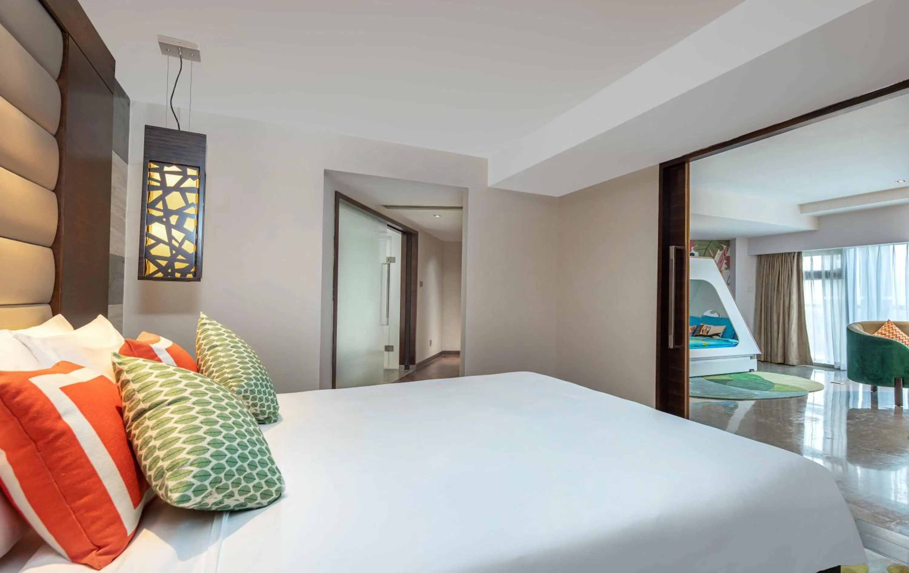 Bed in MGM Grand Sanya