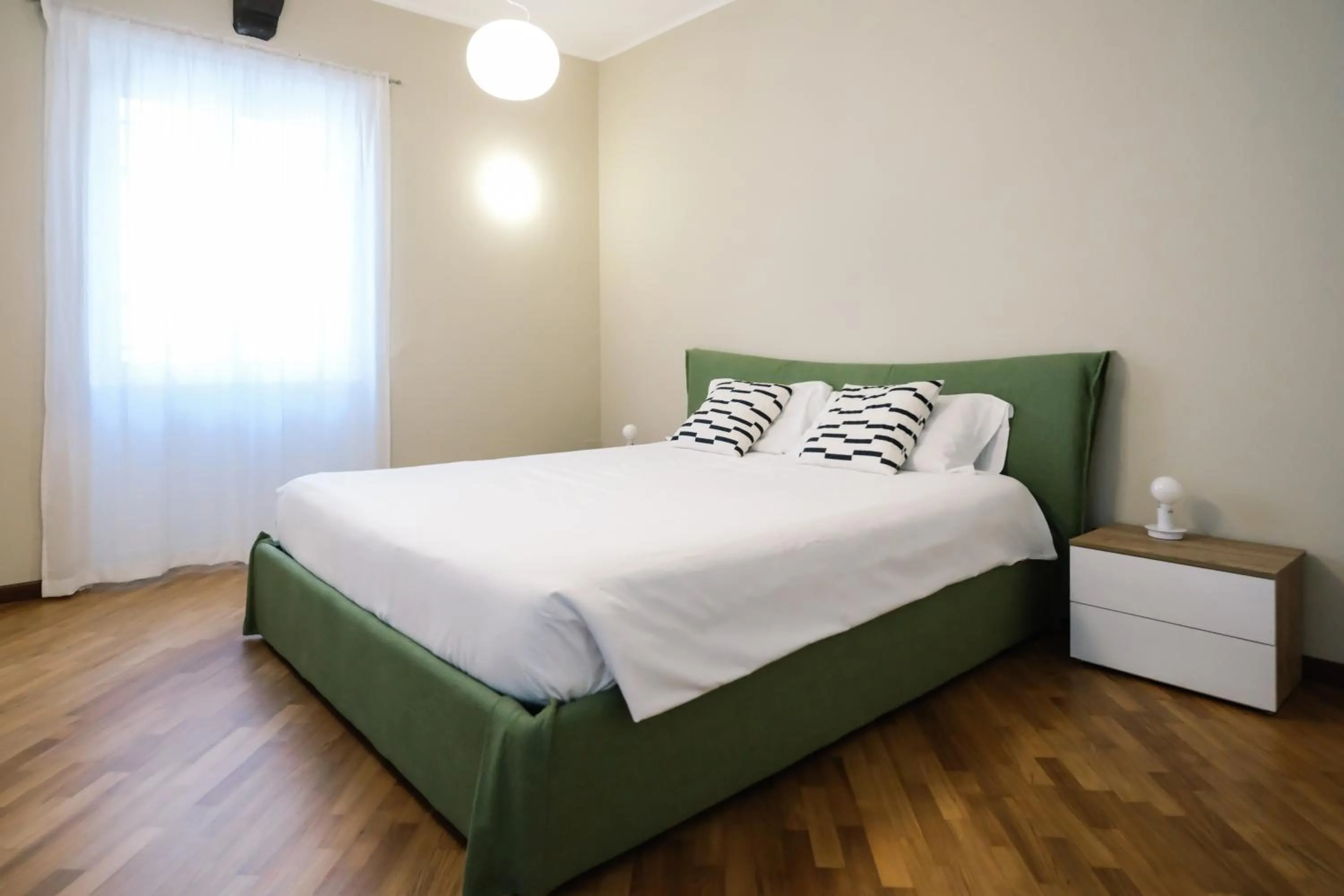 Bed in Flora Inn, Scotti's House - Due passi in centro