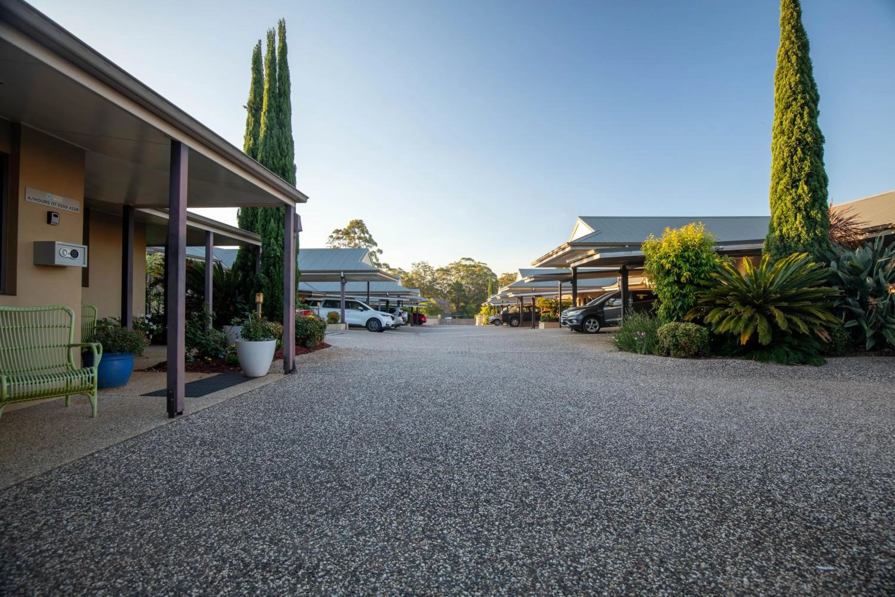 Property building in Highfields Motel Toowoomba