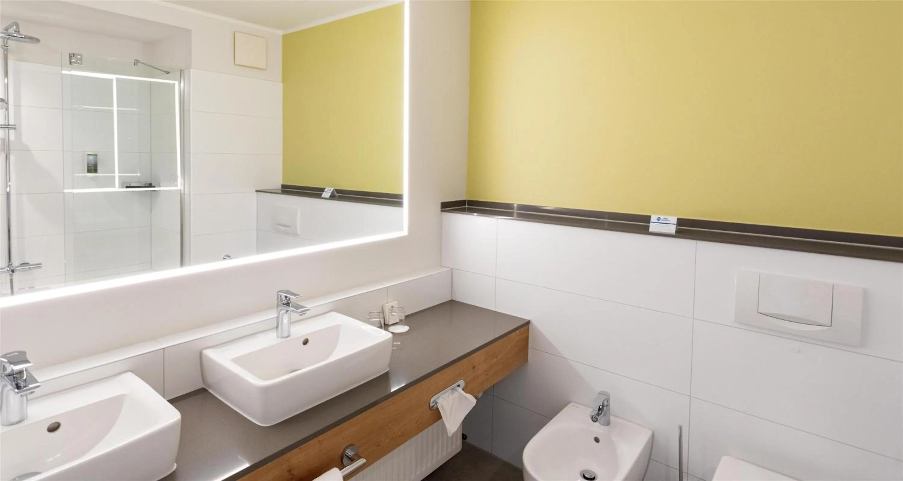 Bathroom in Best Western Hotel Polisina