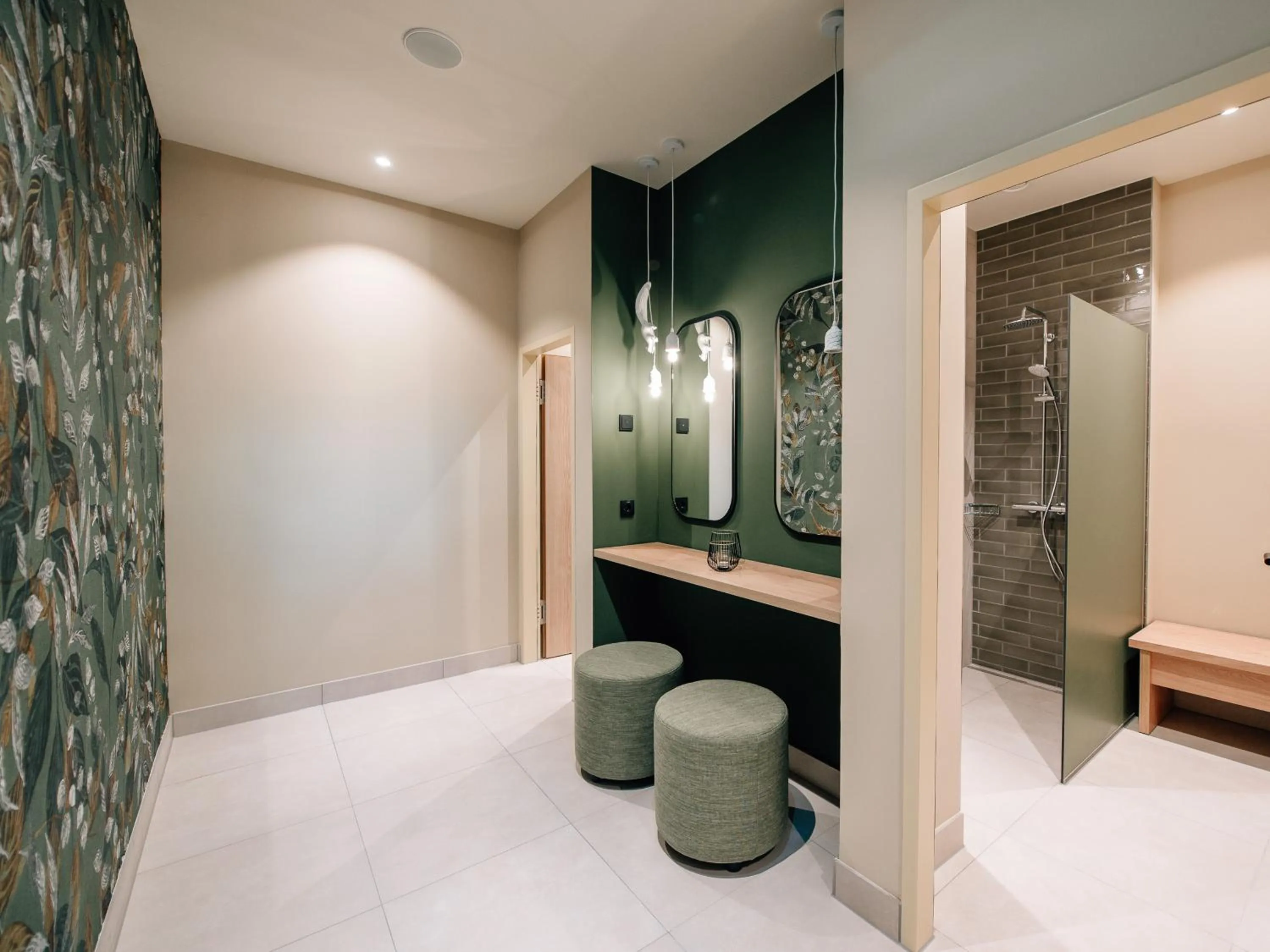 Shower in Best Western Hotel Polisina