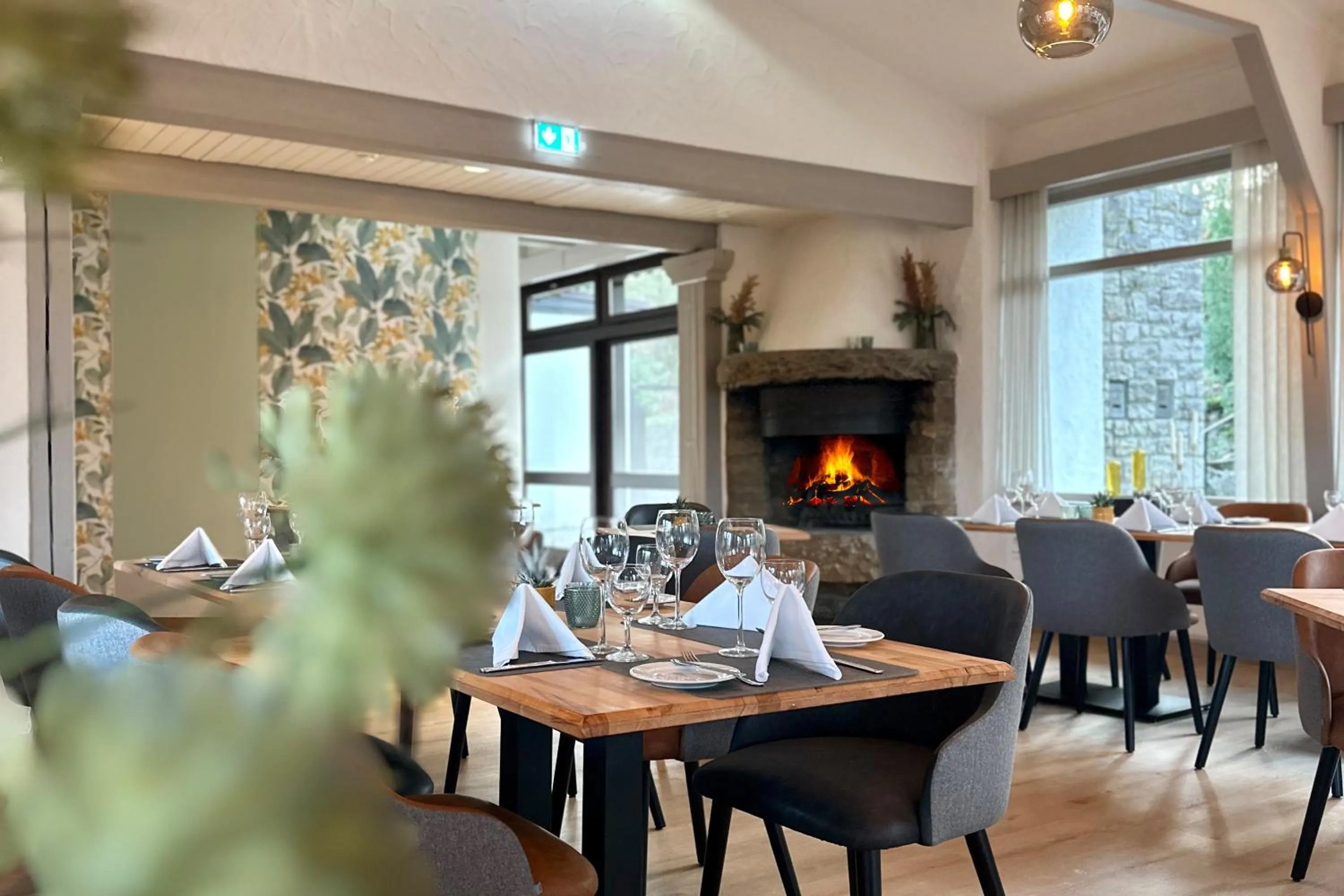 Restaurant/places to eat in Best Western Hotel Polisina