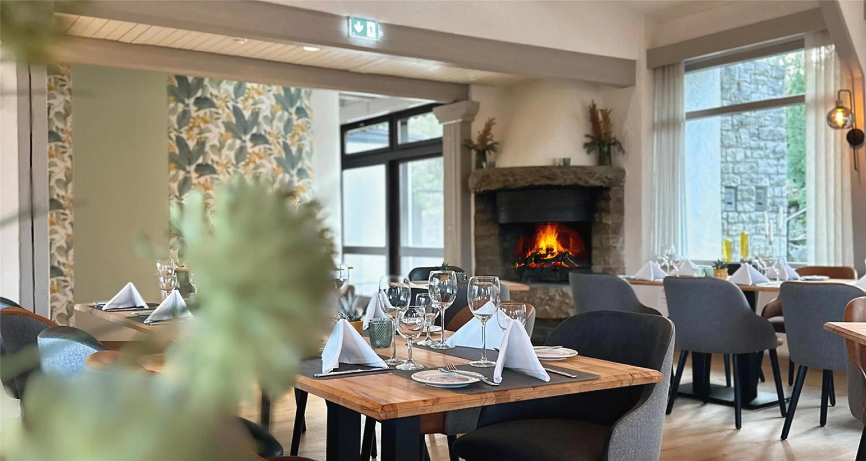 Restaurant/places to eat in Best Western Hotel Polisina