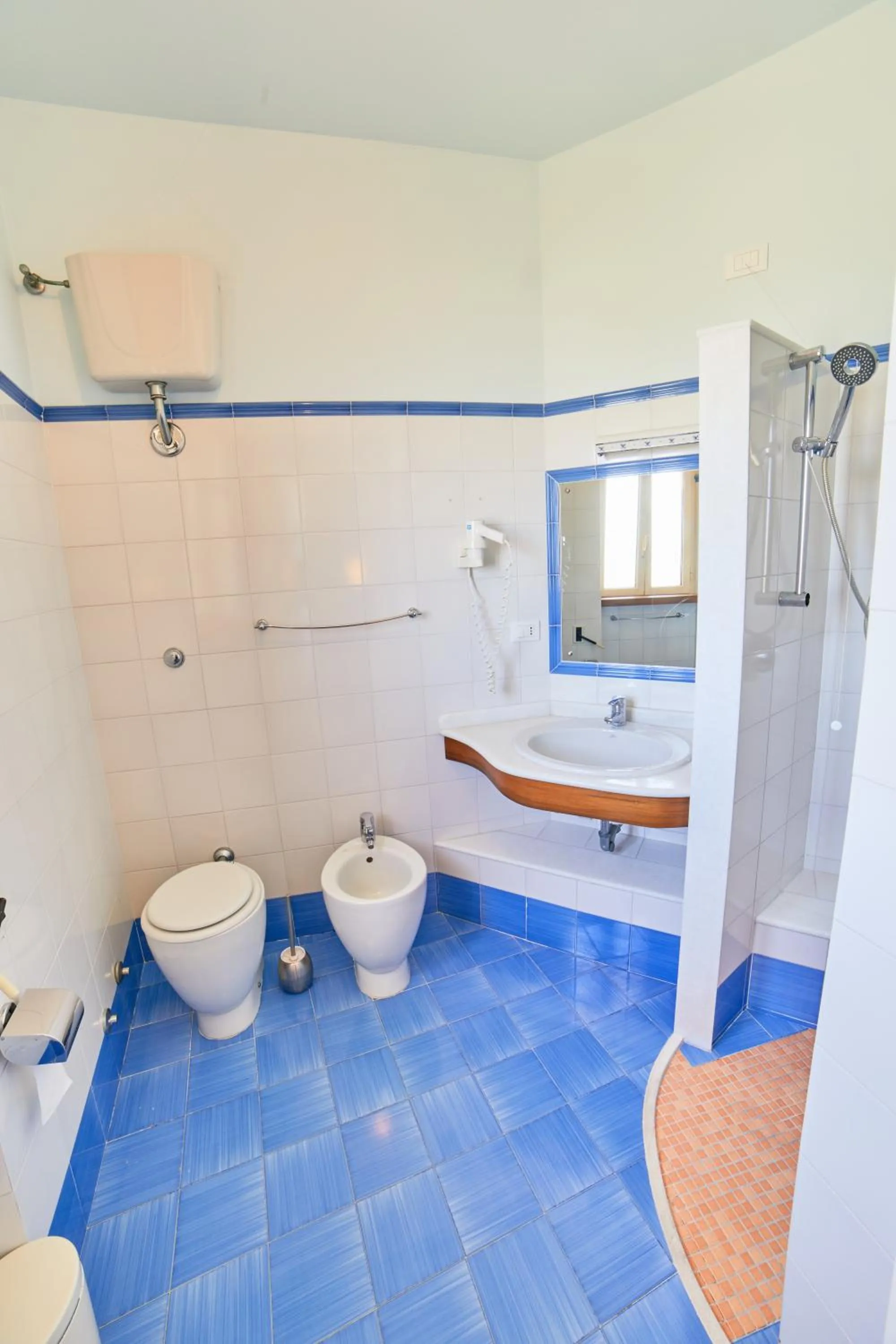 Bathroom in Hotel dei Messapi