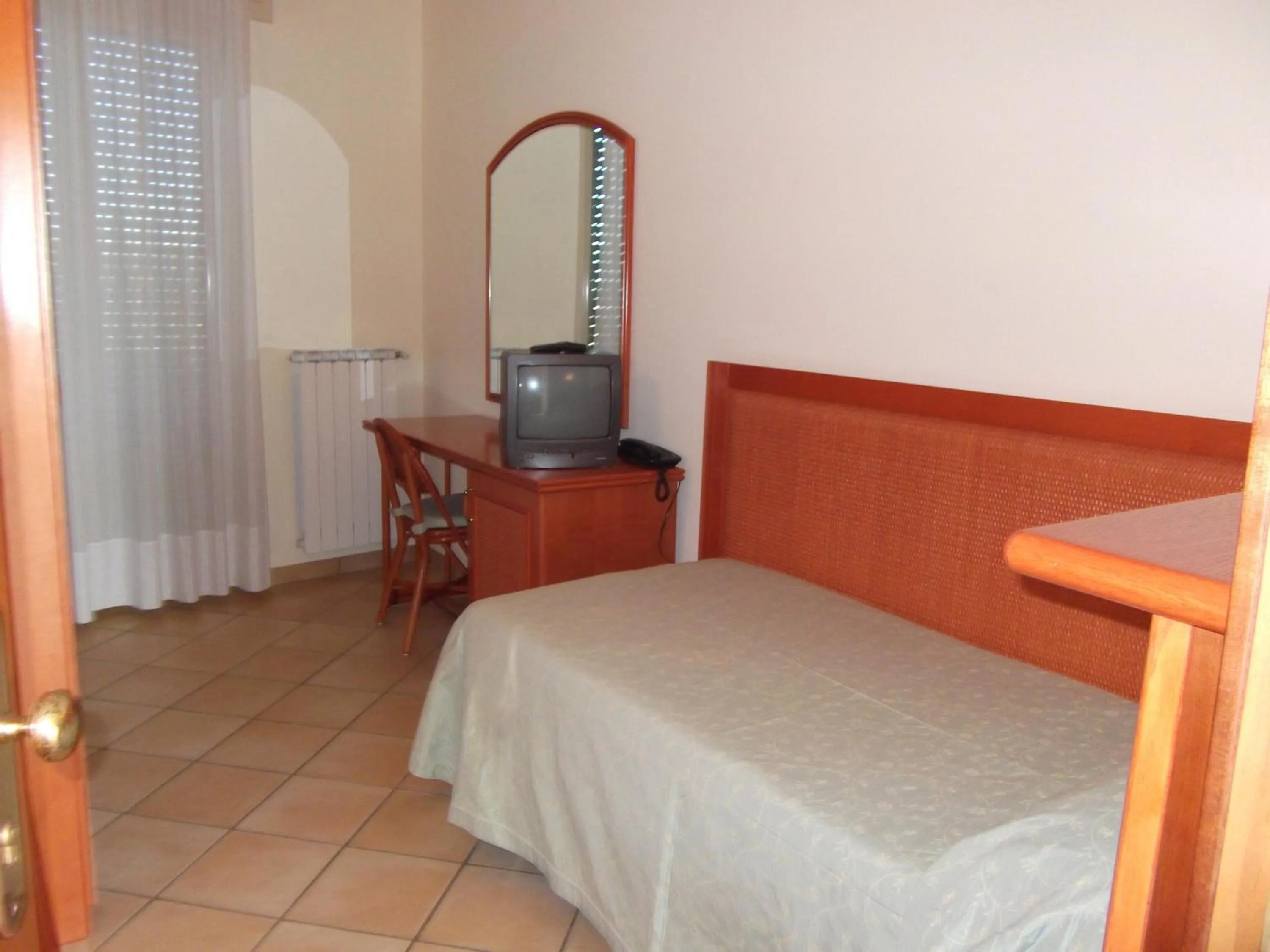 Photo of the whole room, TV/Entertainment Center in Hotel dei Messapi