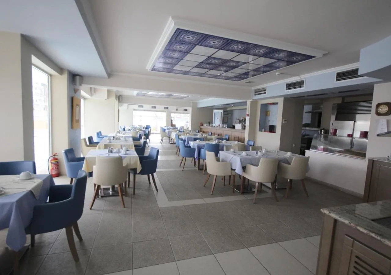Restaurant/places to eat in Philoxenia Hotel
