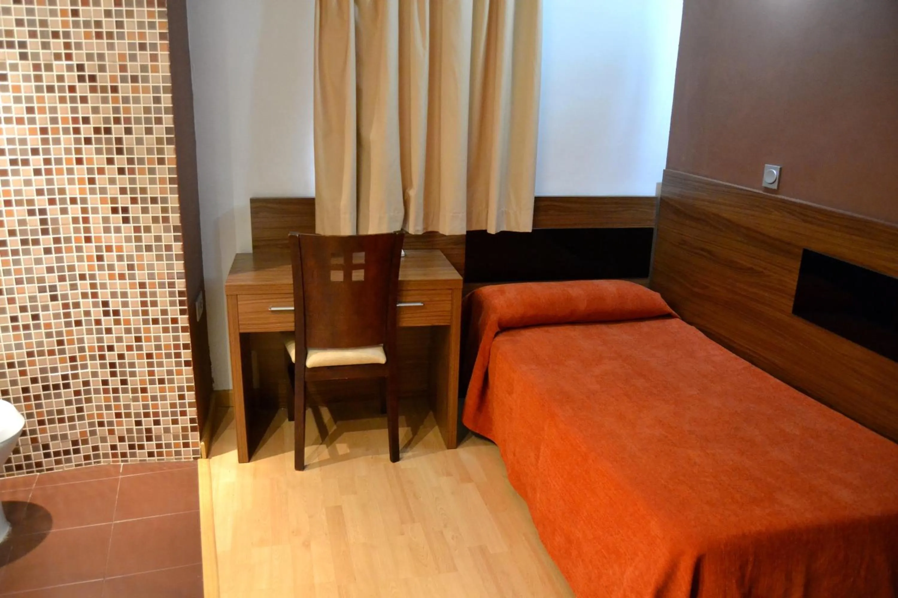 Bed in Hotel El Cruce Moraleda