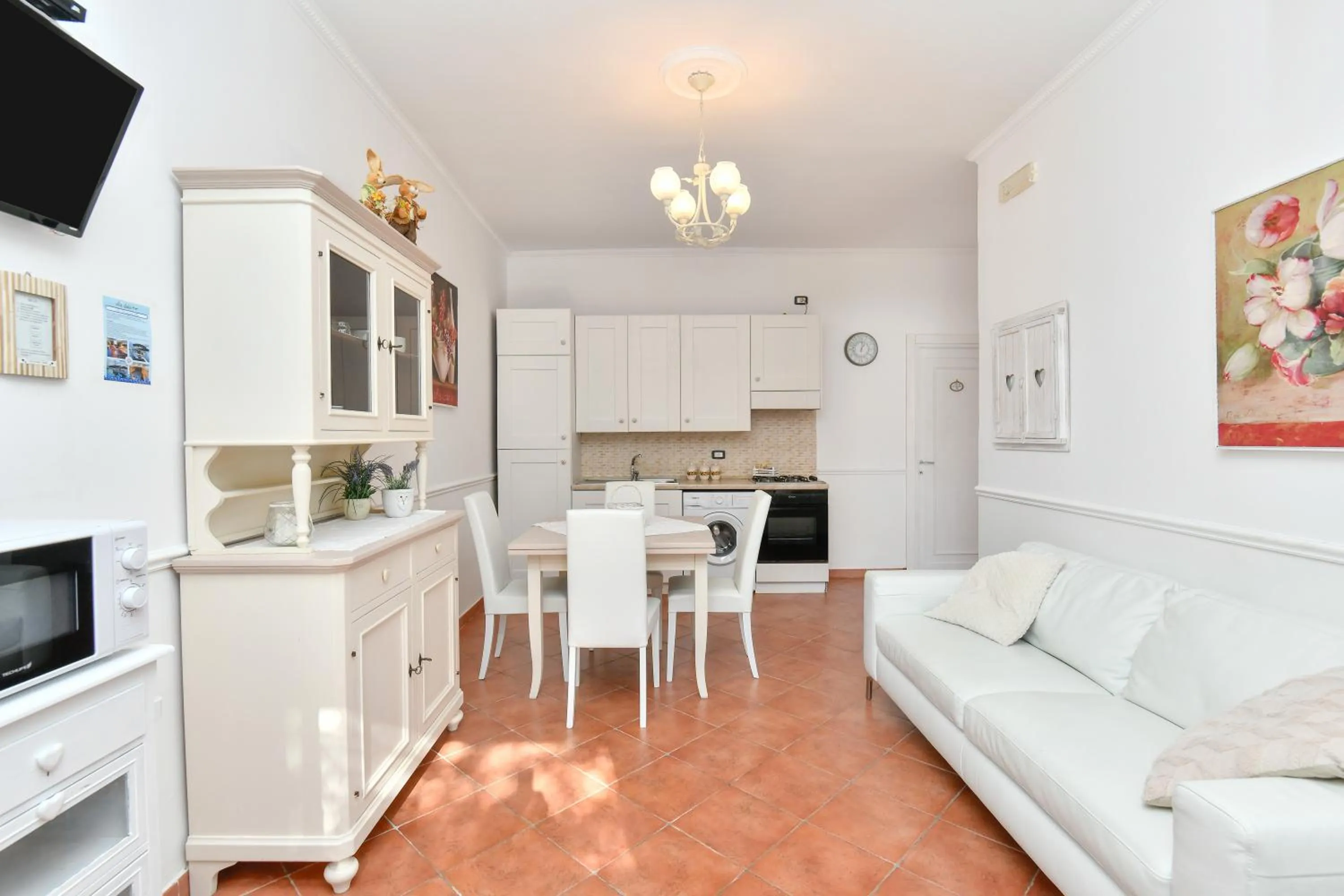 Kitchen or kitchenette in Villa Elaia