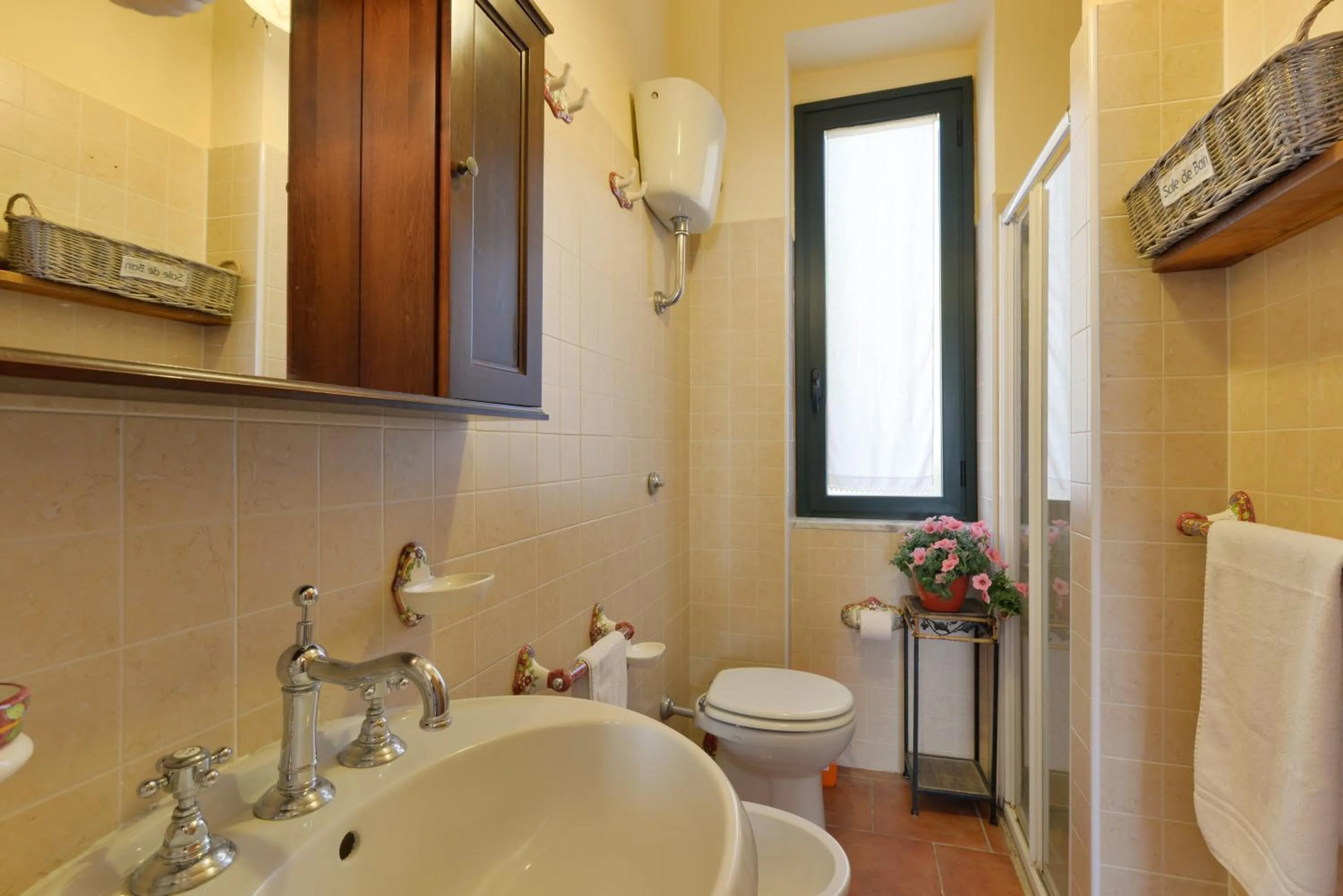 Bathroom in Villa Elaia