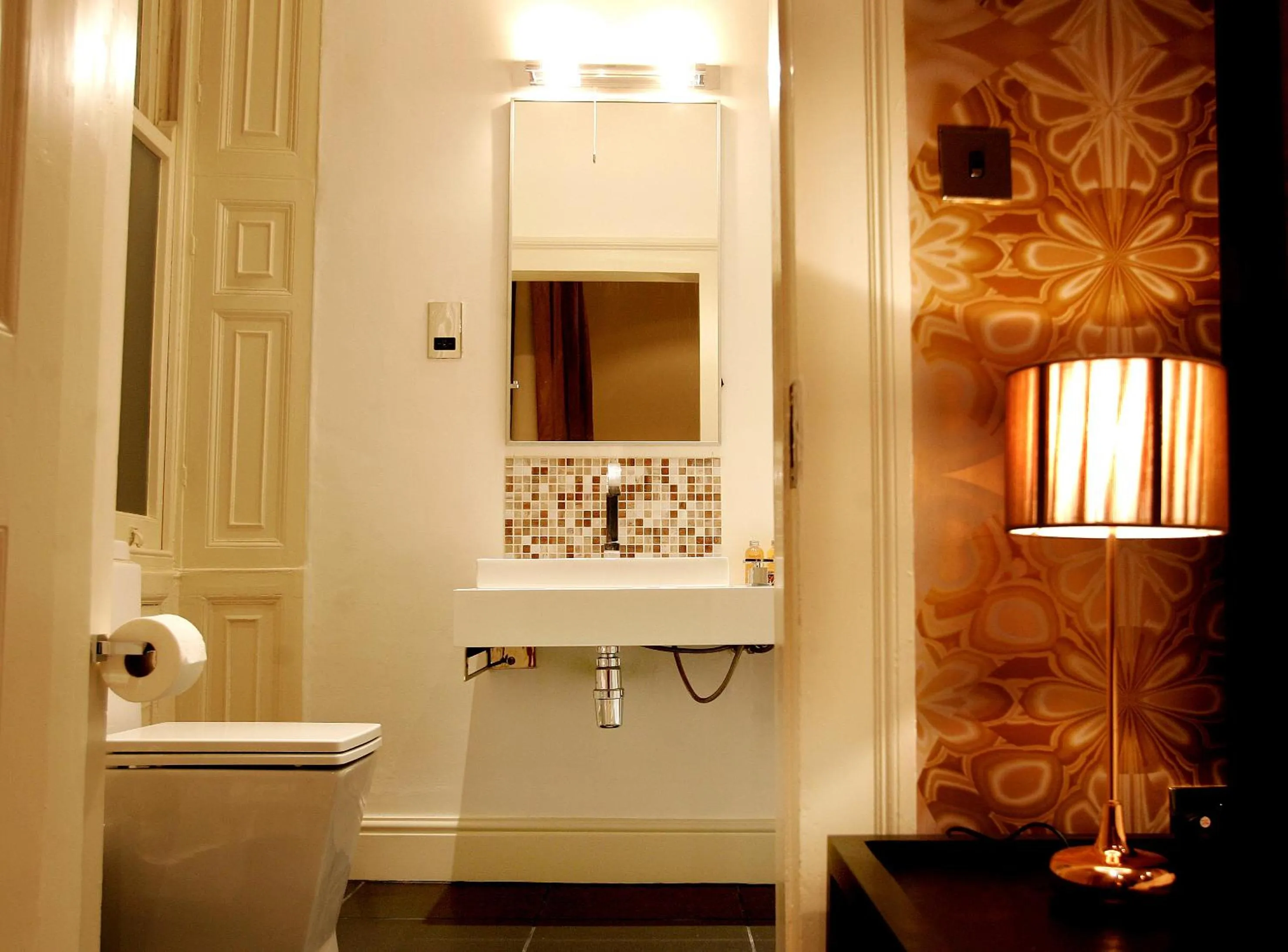 Bathroom in Boutique 25