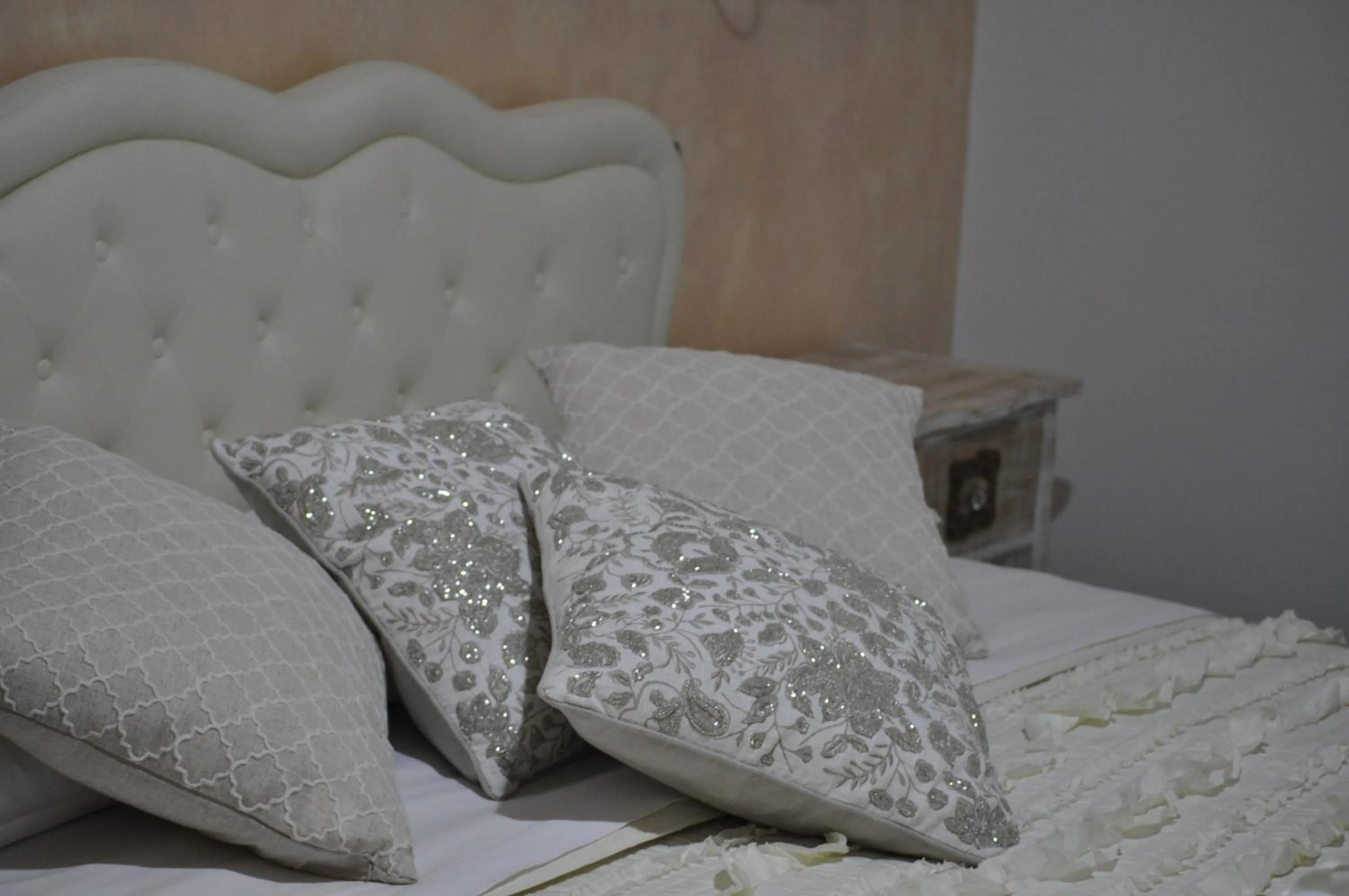 Bedroom, Bed in Giramondo Gold Airport