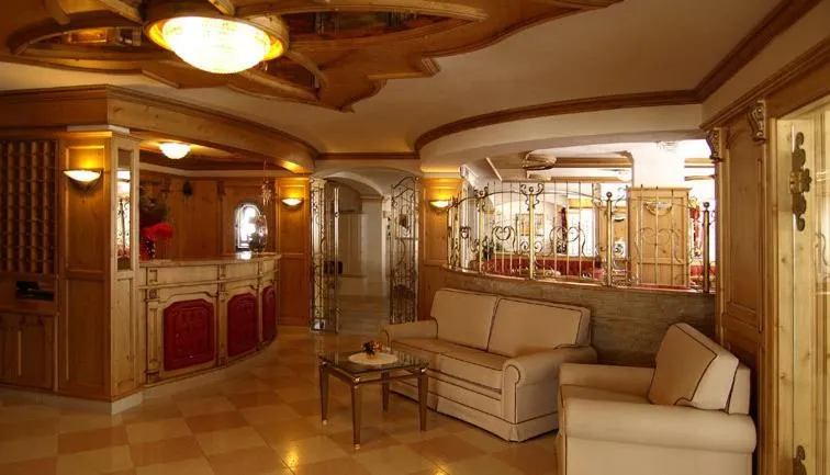 Lobby or reception in Hotel Negritella