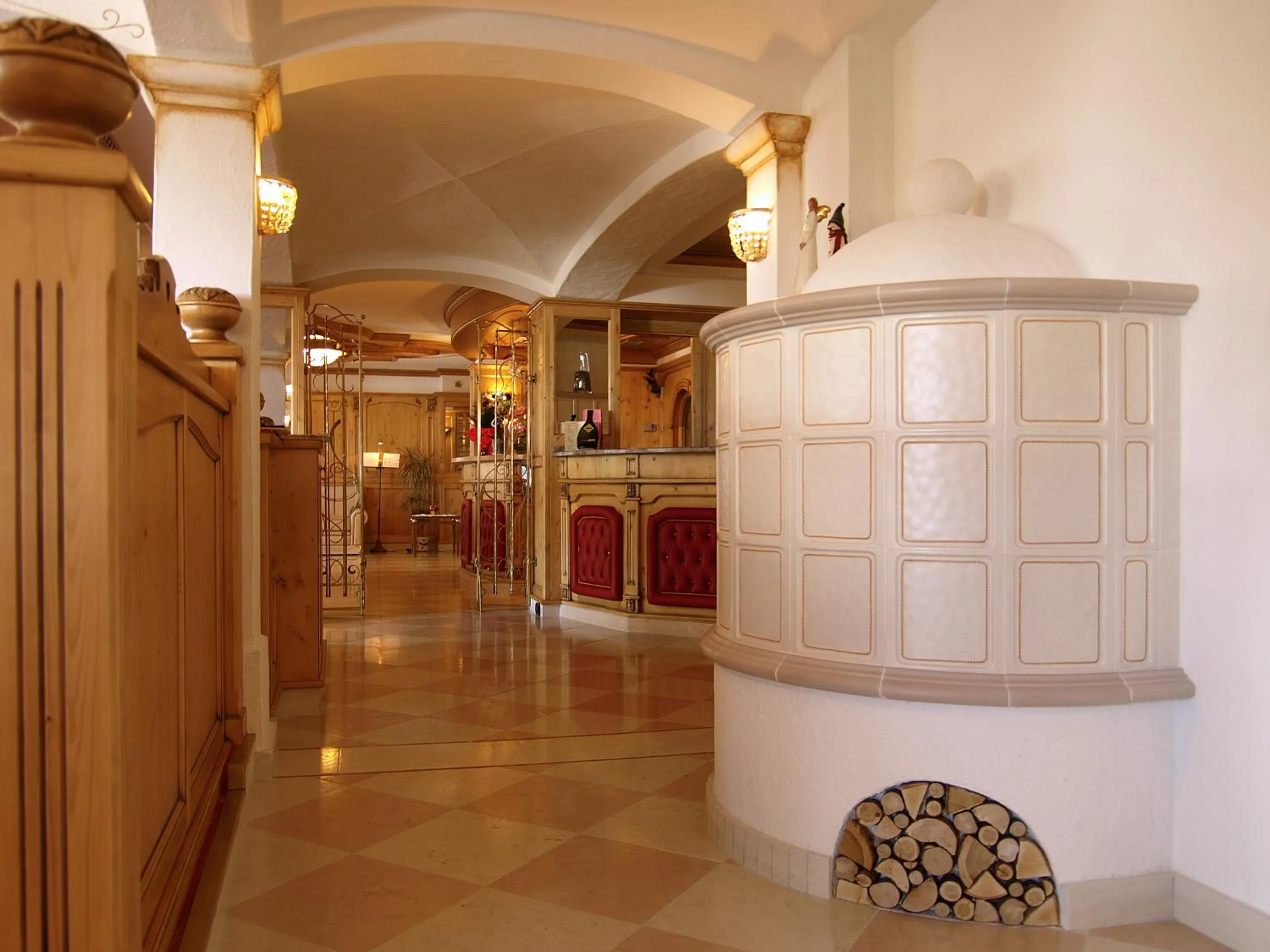 Communal lounge/ TV room in Hotel Negritella