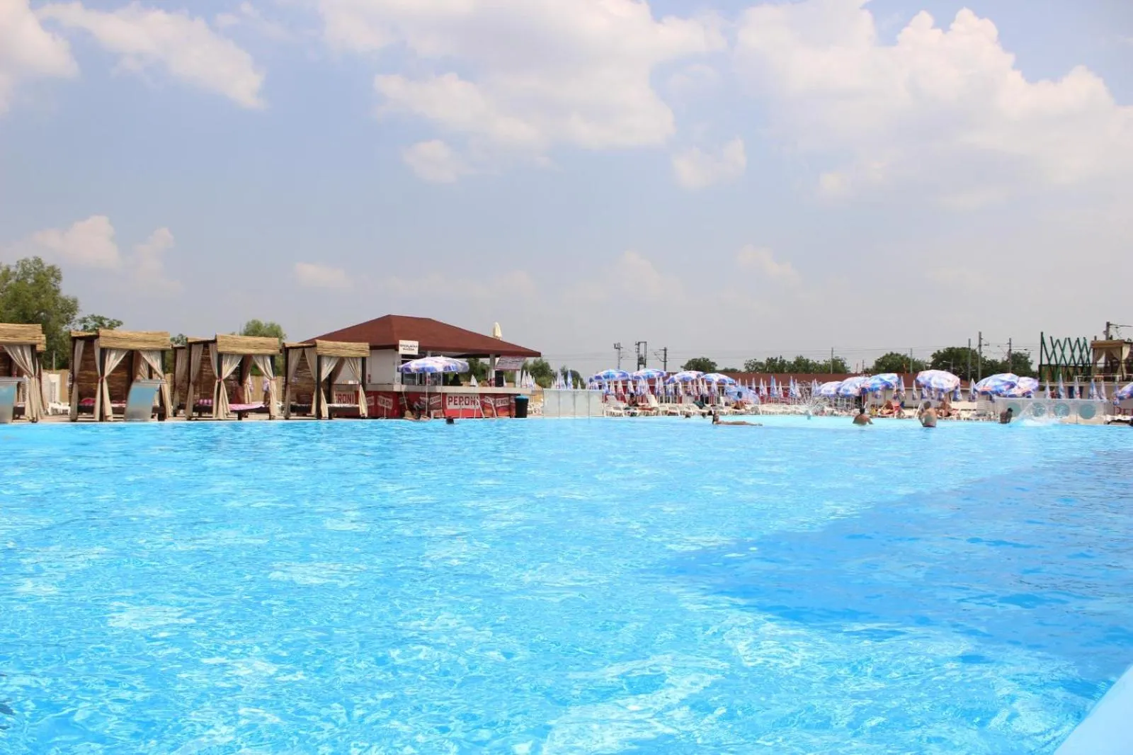 Swimming pool in Flamingo Resort