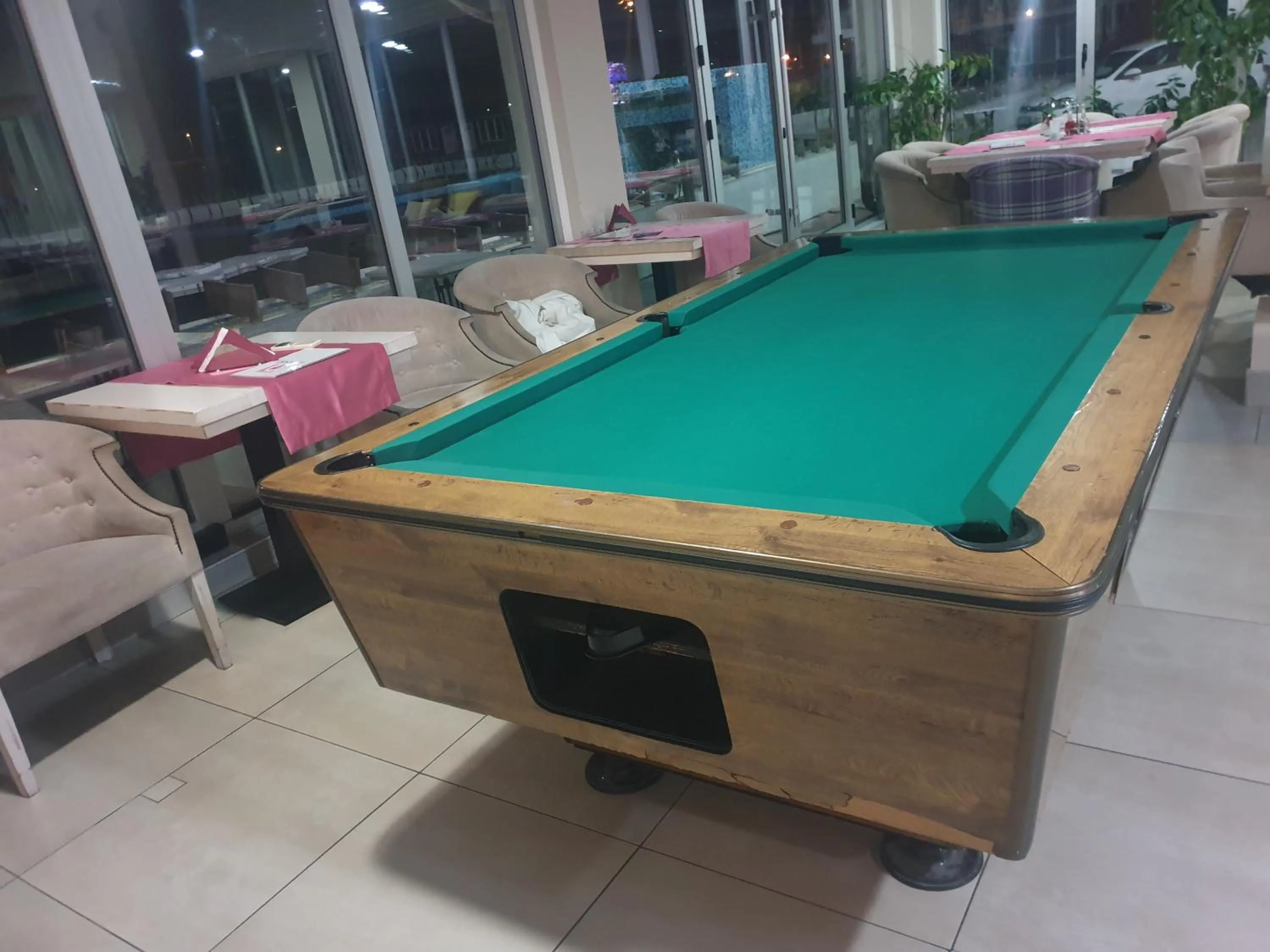 Billiard in Flamingo Resort