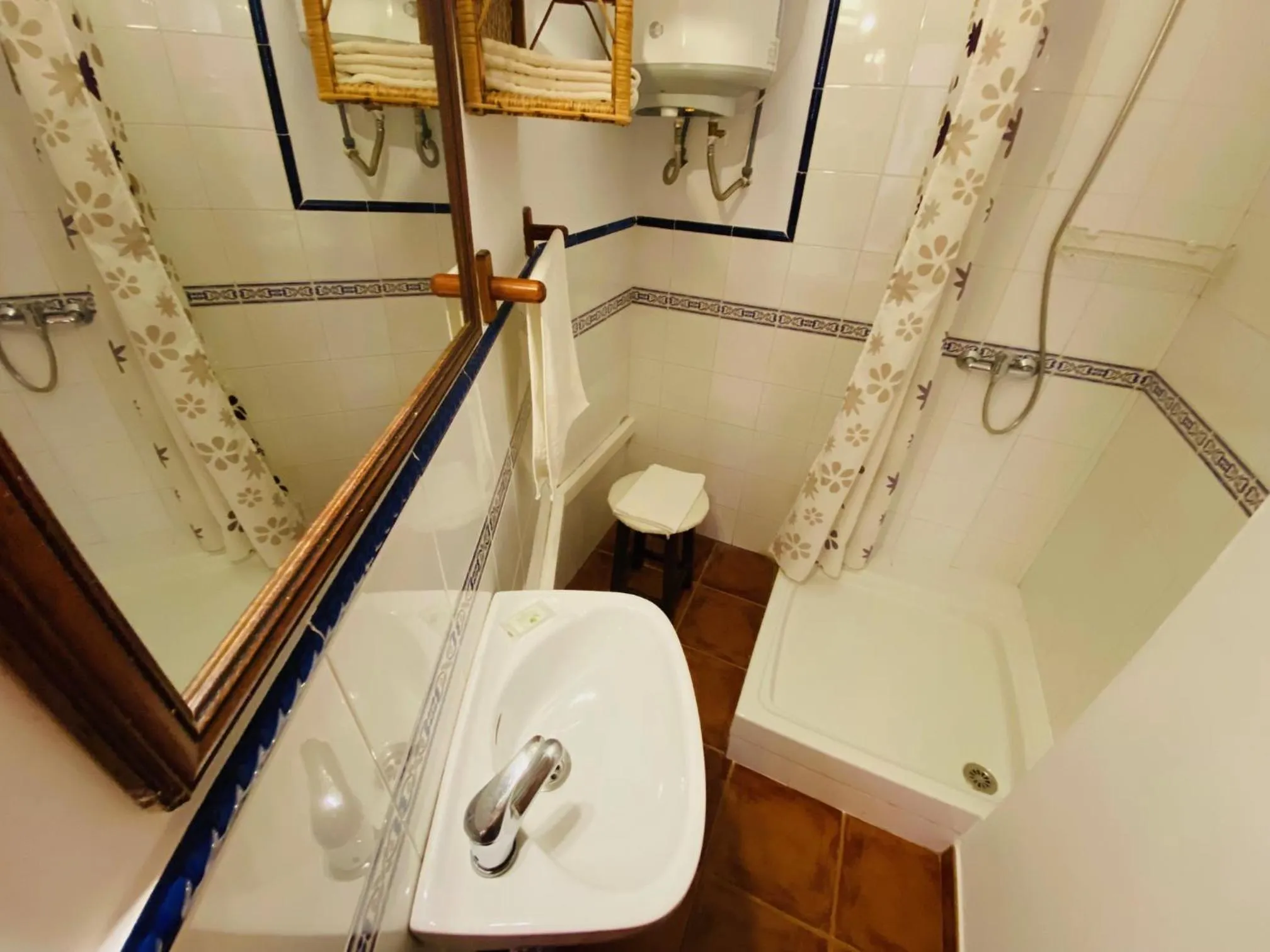 Shower in Posada La Casa Grande