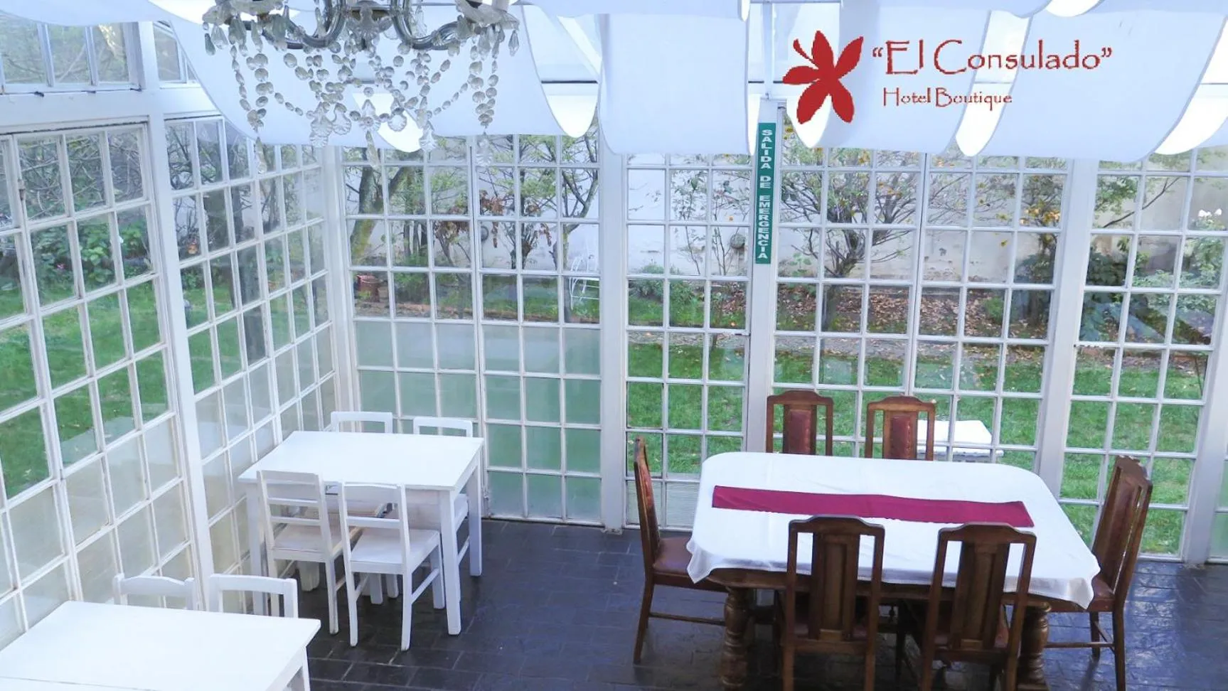 Restaurant/places to eat in Hotel Boutique El Consulado