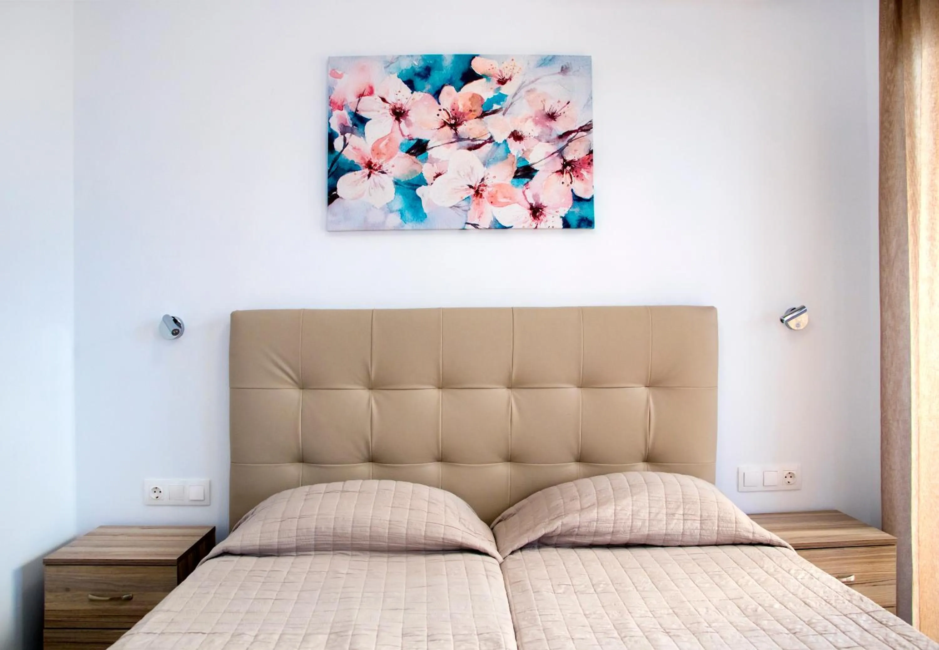 Bedroom, Bed in Gennadi Gardens exclusive apartments