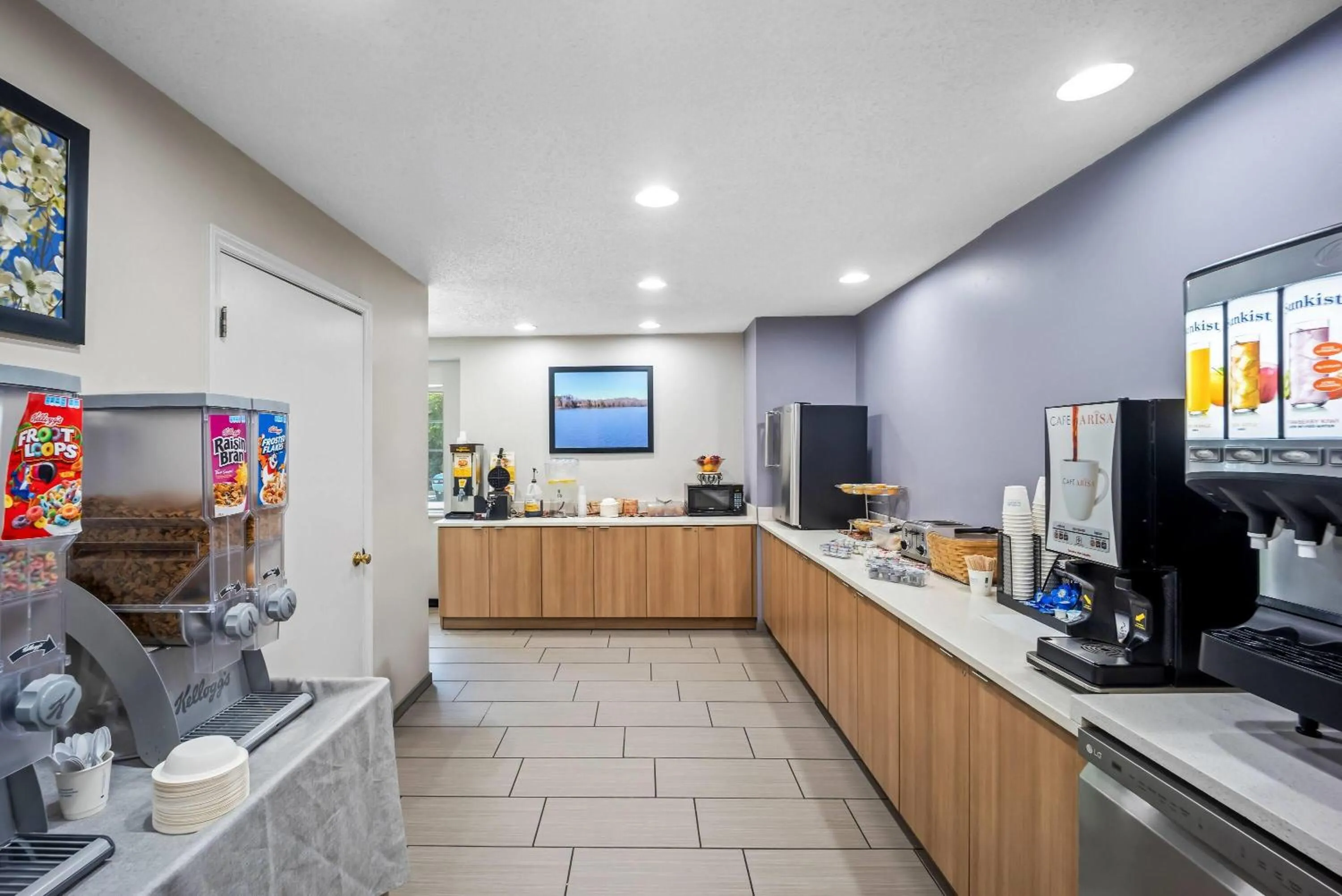 Property building in Microtel Inn by Wyndham Greensboro