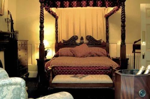 TV and multimedia in Bail House