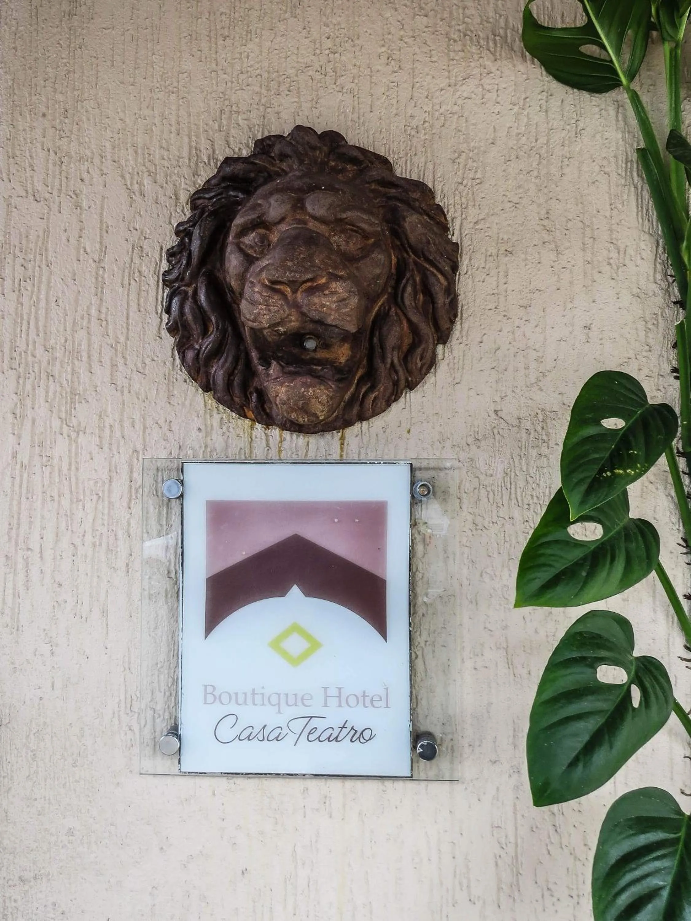 Property building in Boutique Hotel Casa Teatro