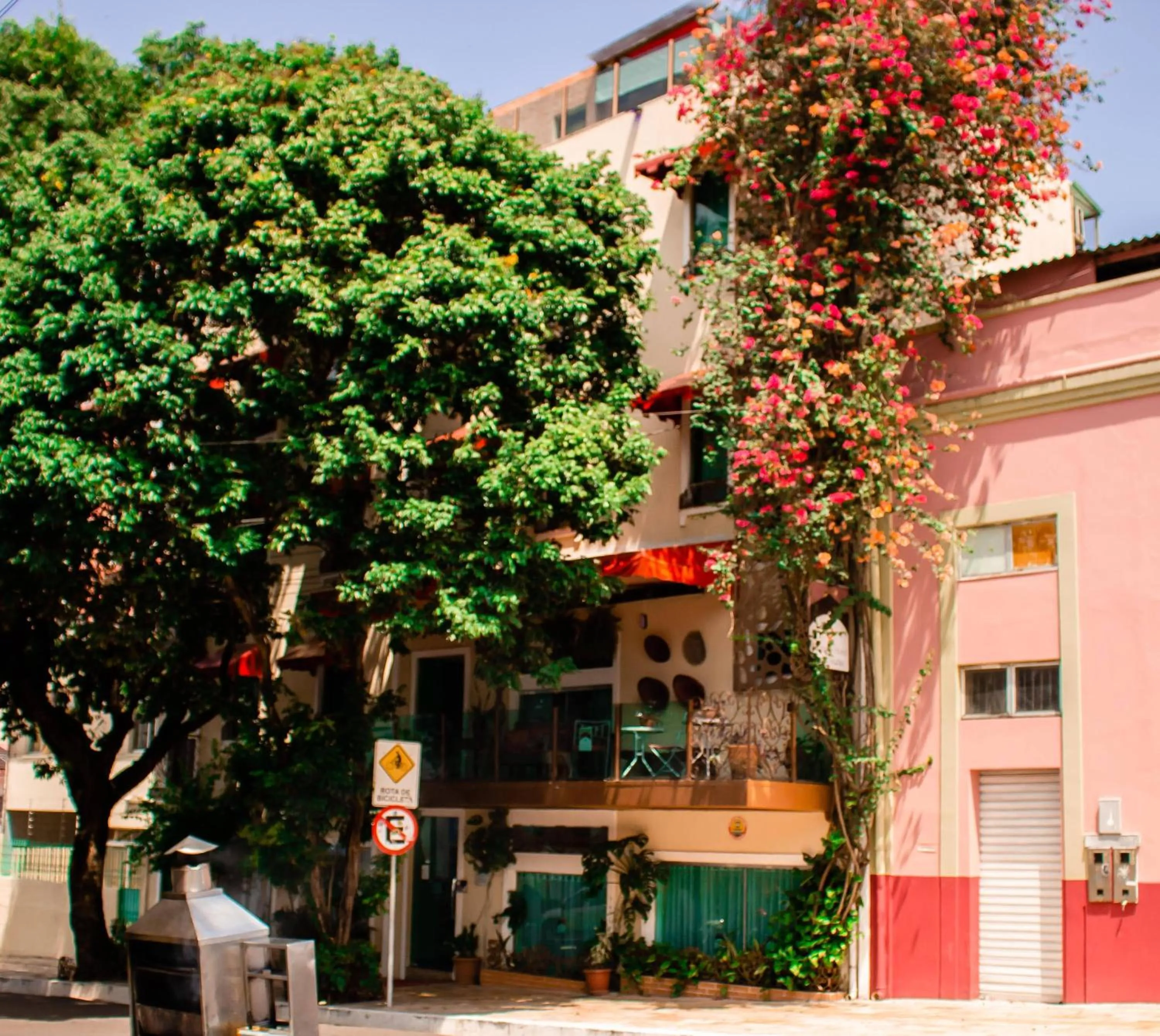 Facade/entrance in Boutique Hotel Casa Teatro