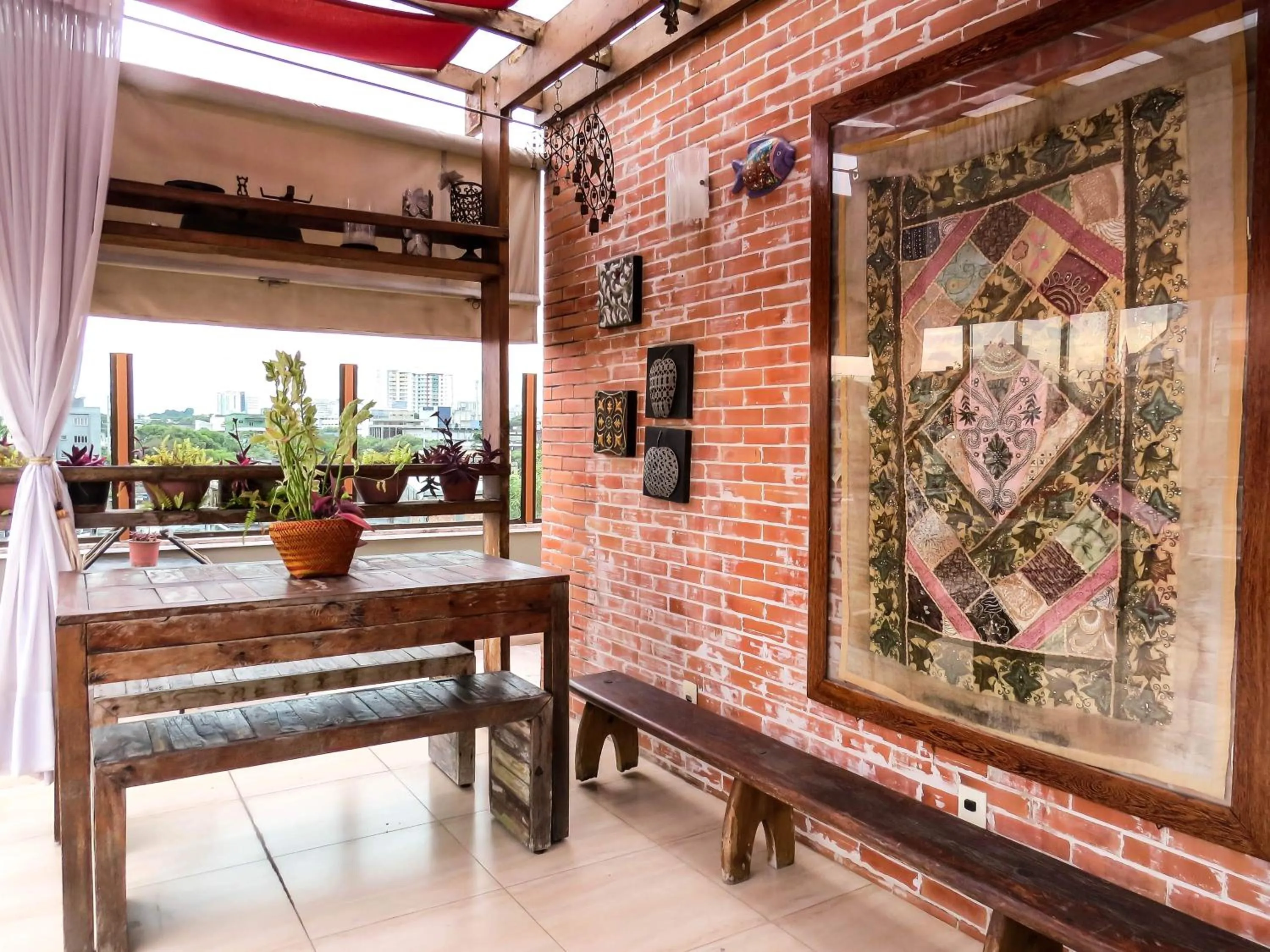 Property building in Boutique Hotel Casa Teatro