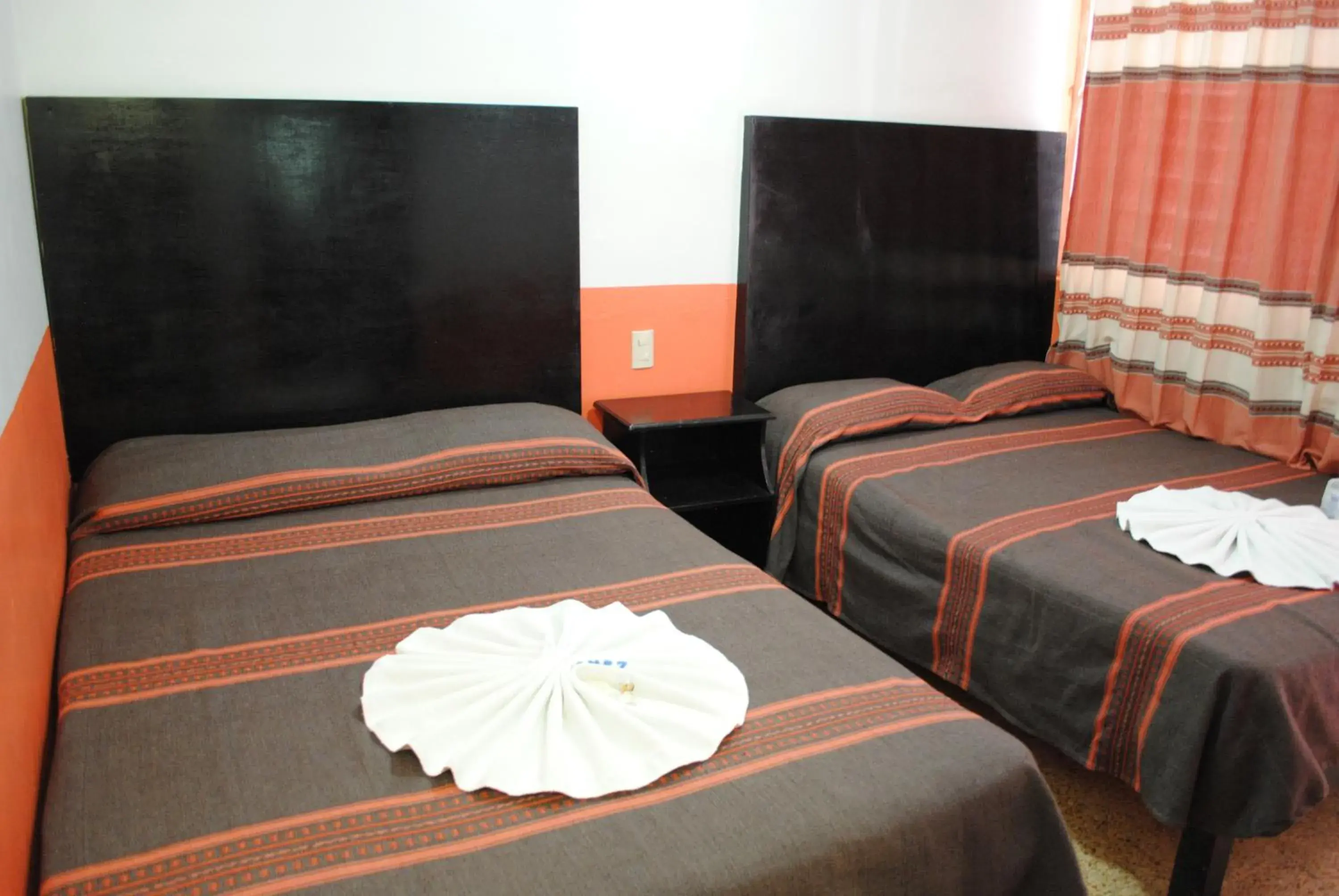 Standard Twin Room in Hotel Jiménez Standard Twin Room in Hotel Jiménez