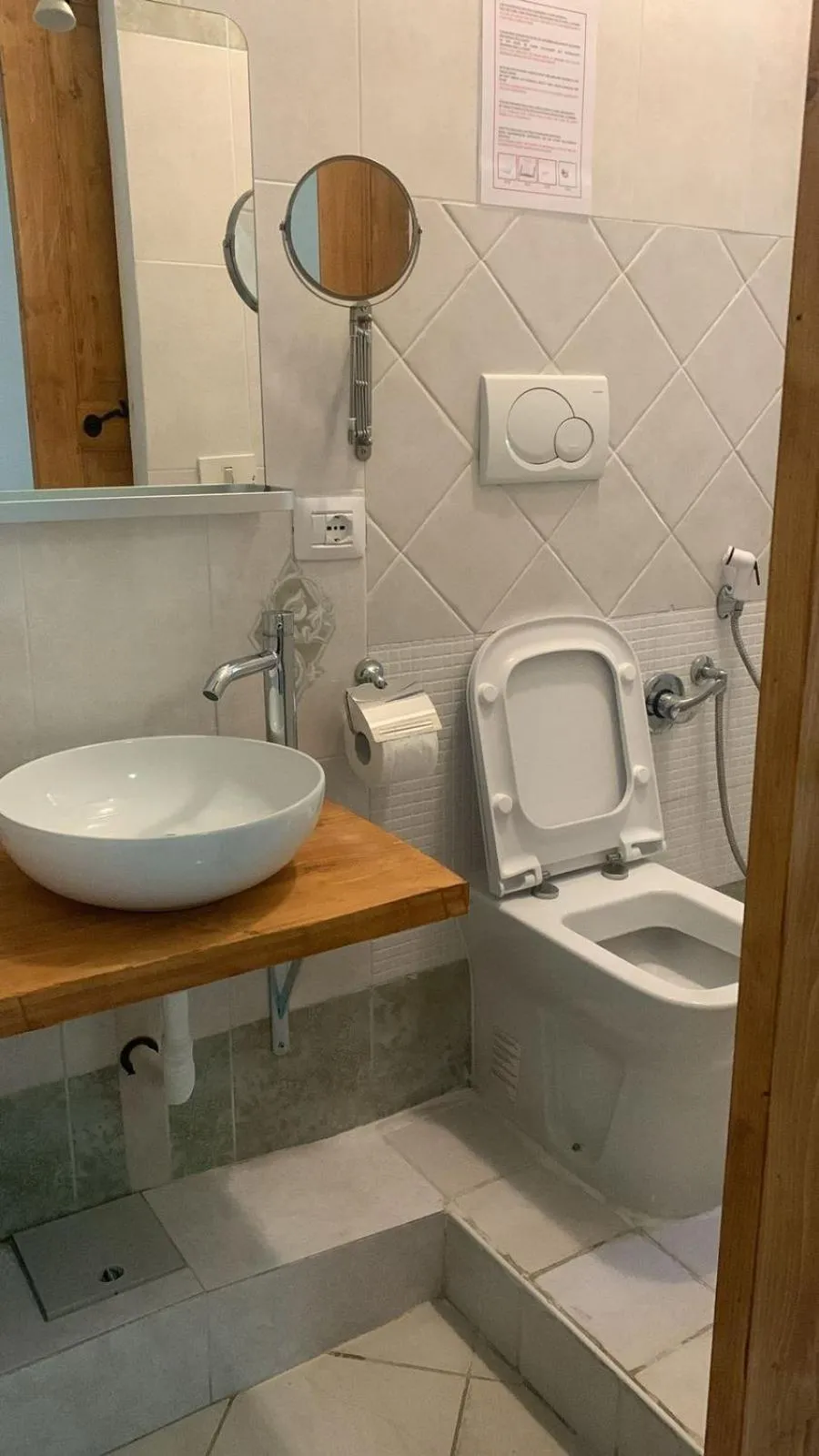 Toilet in In the Center Guesthouse