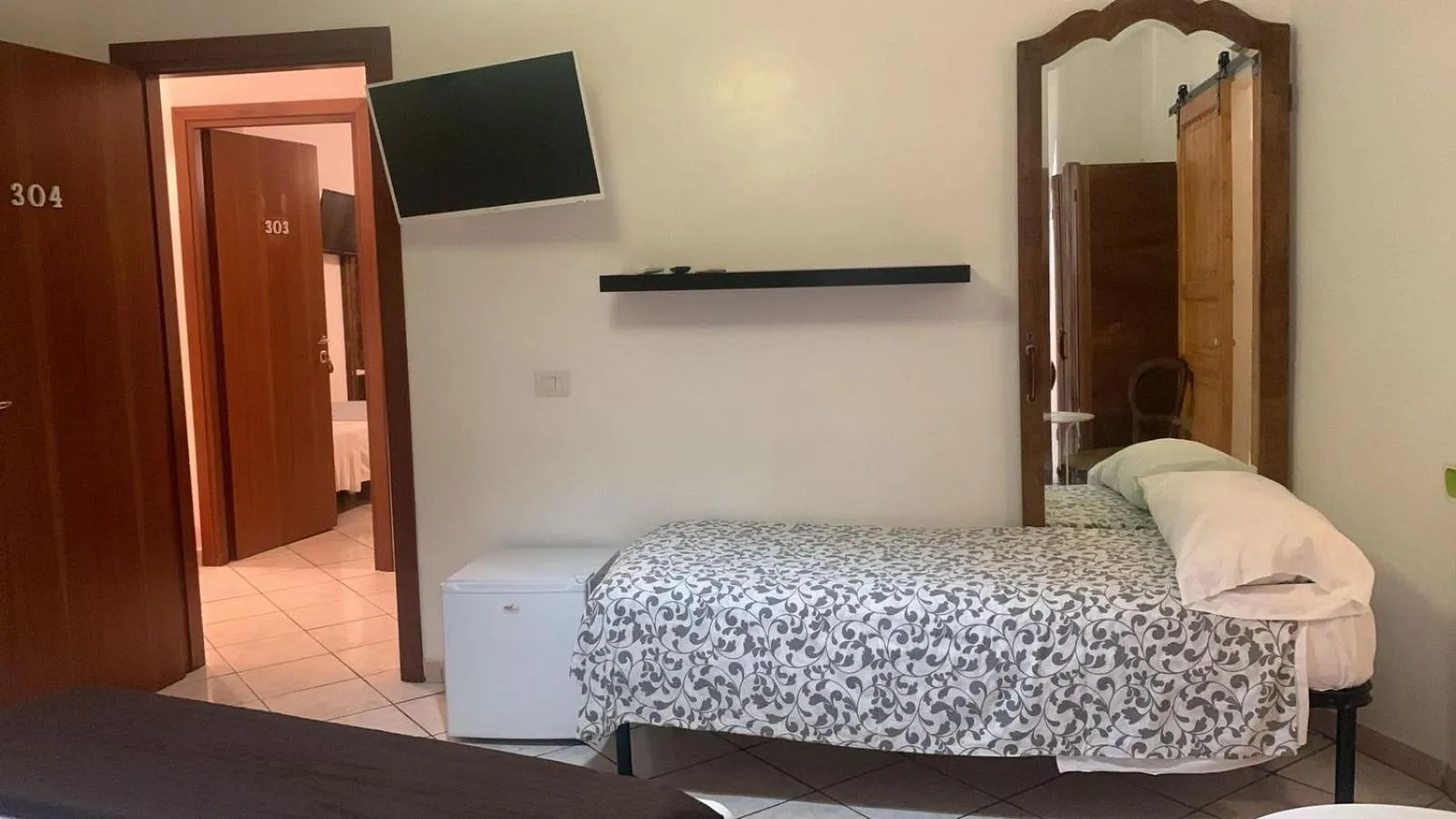 Bed in In the Center Guesthouse