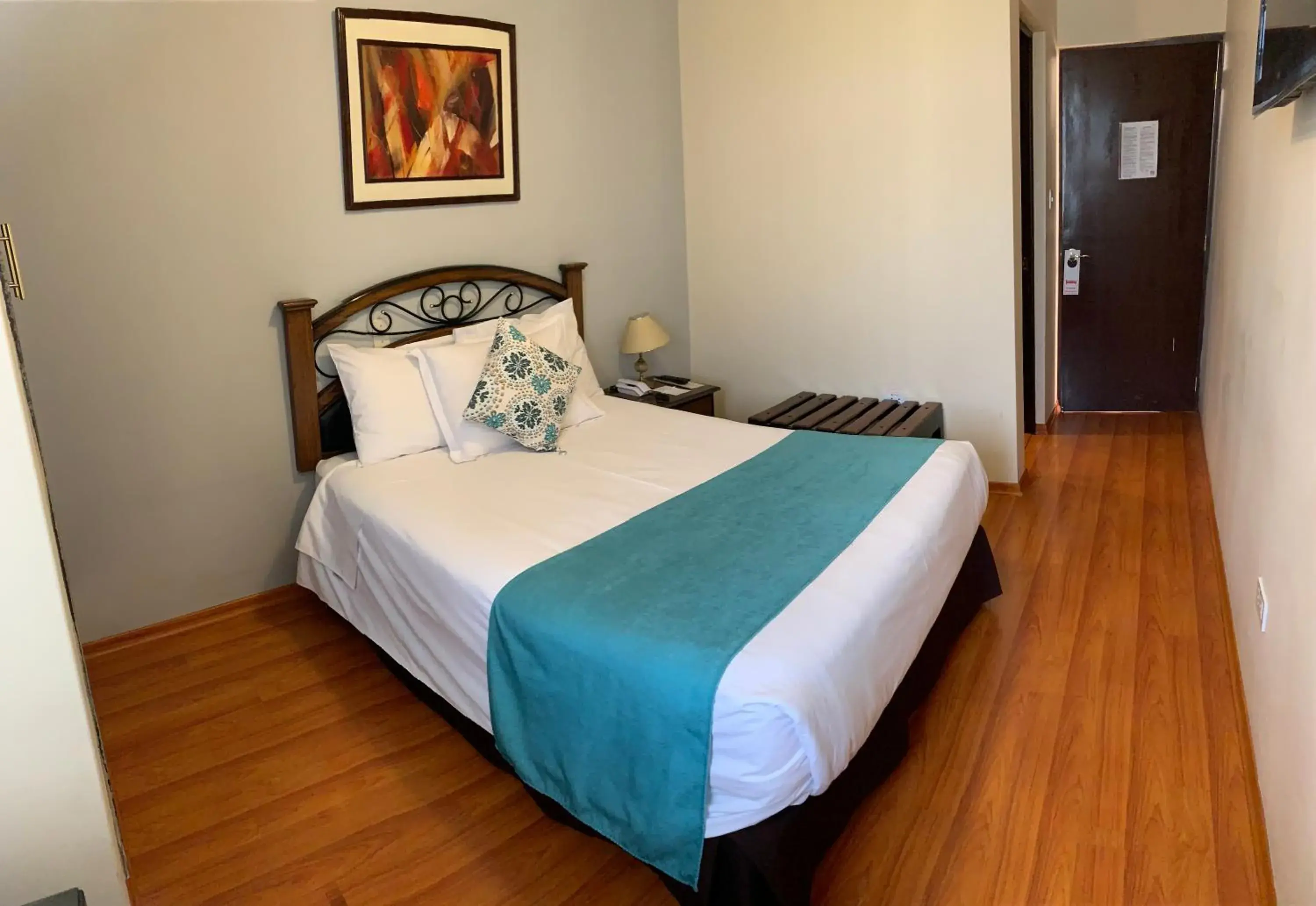 Standard Single Room in Hotel Los Tambos Colonial Standard Single Room in Hotel Los Tambos Colonial