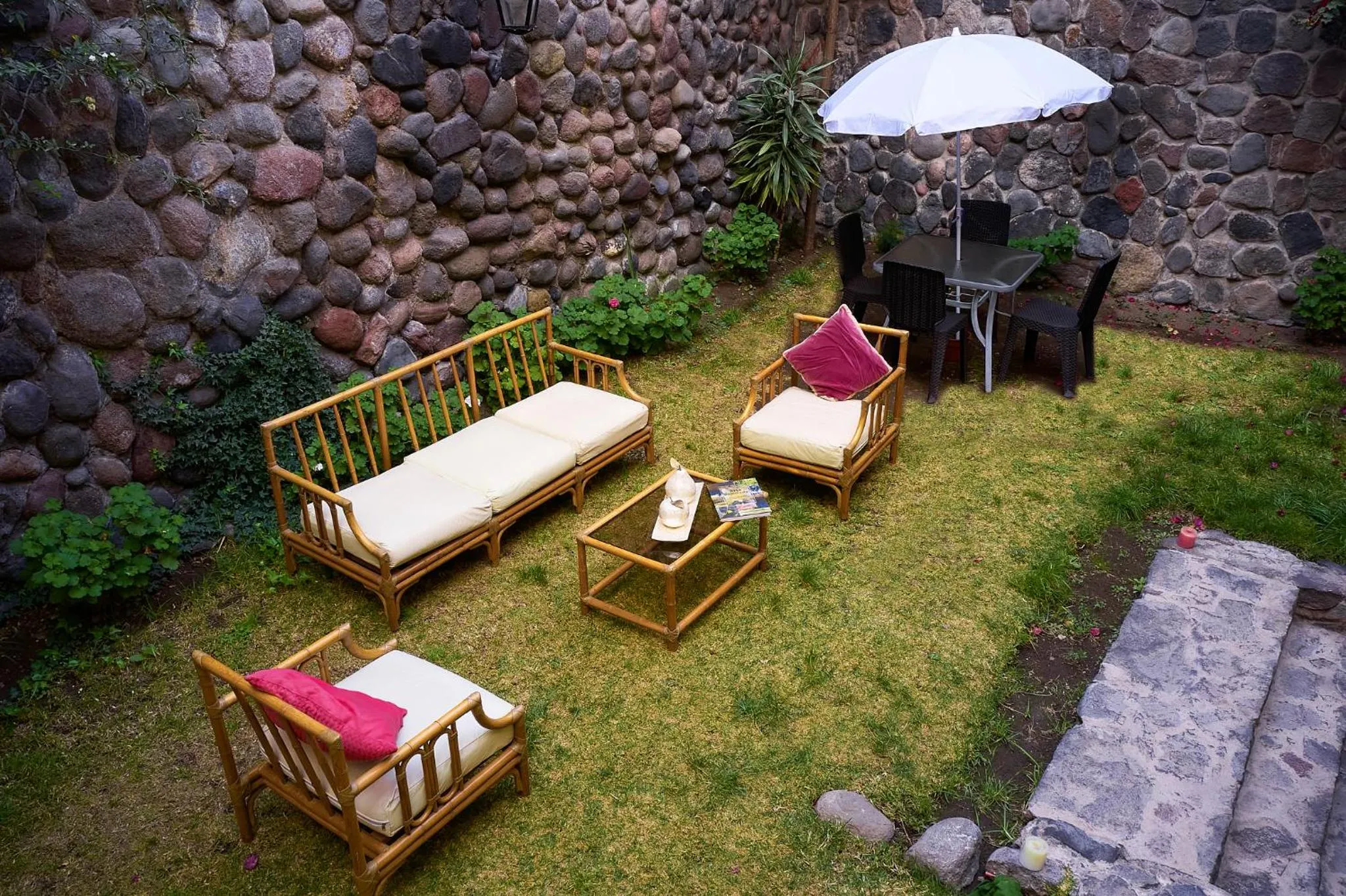 Garden in Hotel Los Tambos Colonial